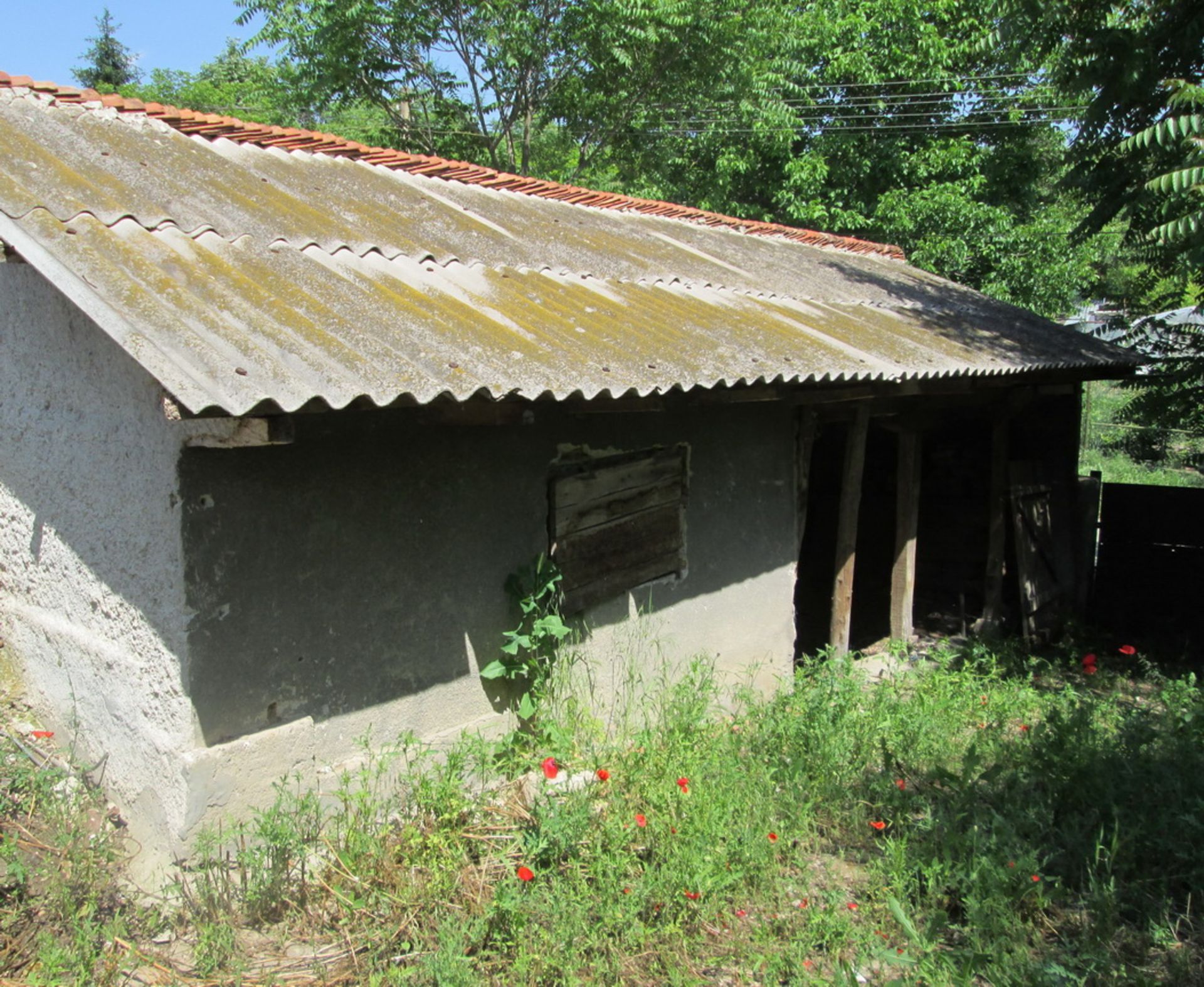 Original Balkan Style home only 35min from Dobrich! - Image 37 of 43