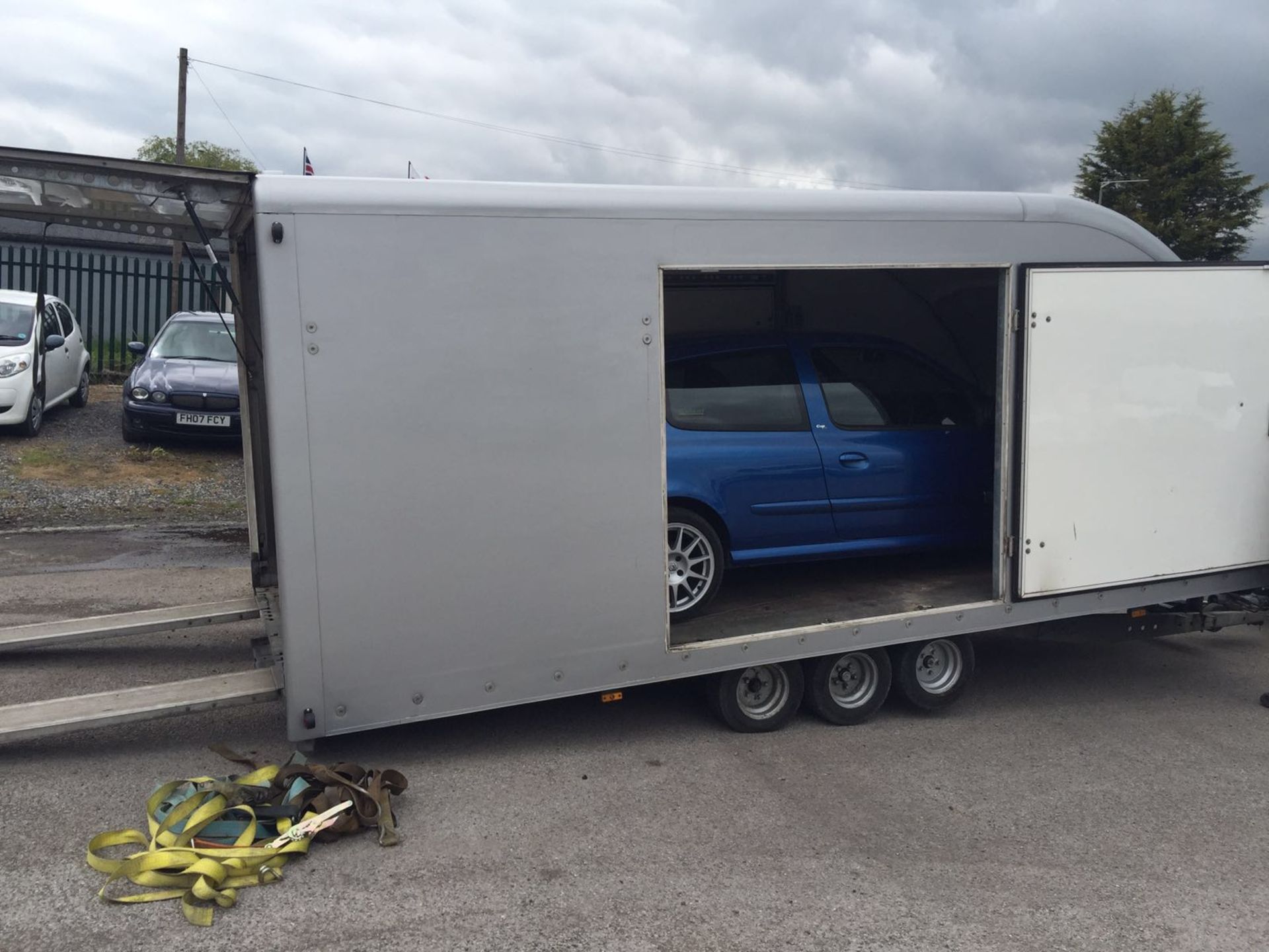 2005 TRI-AXLE TILT BED BRIAN JAMES CAR TRANSPORTER TRAILER - FITTED WITH LED LIGHTS *NO VAT* - Image 5 of 17