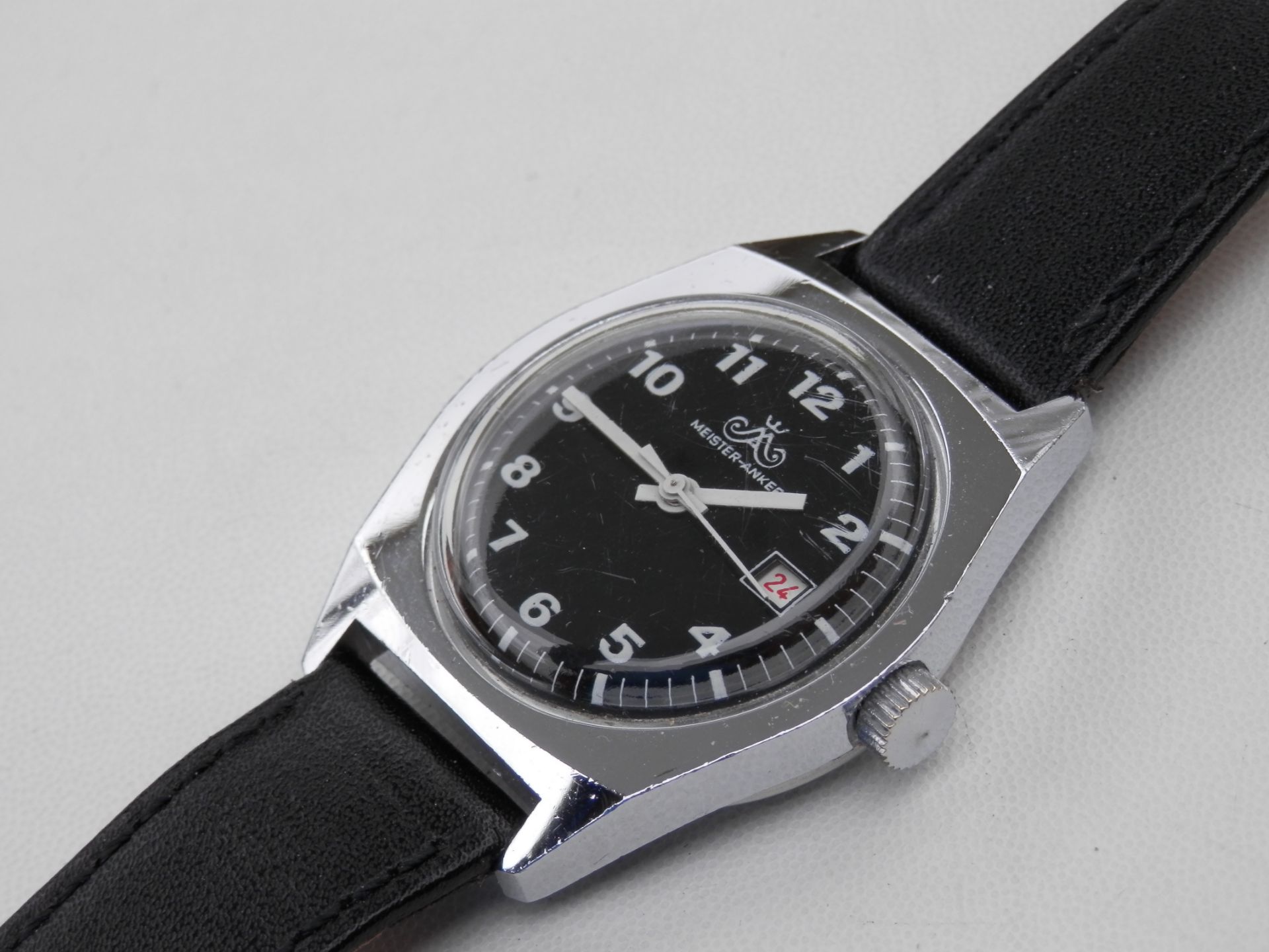 SUPERB RARE GENTS 1960S GERMAN MADE MEISTER ANKER HAND WIND DATE WATCH. - Image 9 of 10