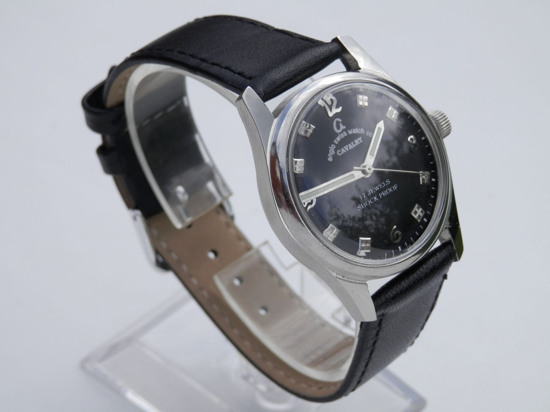 RARE WORKING VINTAGE GENTS ANGLO-SWISS CAVALRY 17 JEWEL 37MM HAND WIND WATCH. - Image 2 of 10
