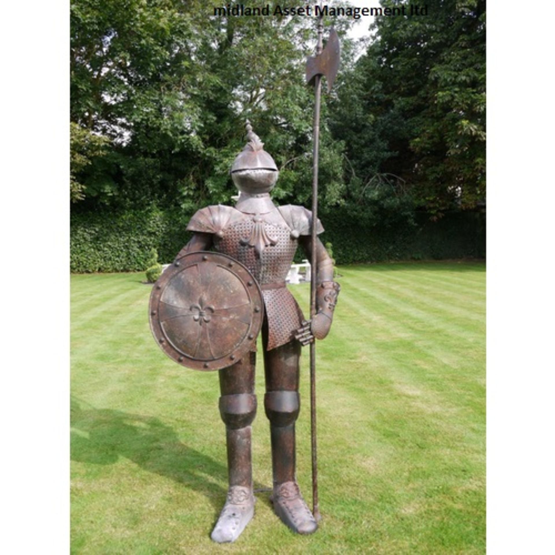 FULL SIZE / LIFE SIZE SUIT OF ARMOUR IN STEEL W: 85cm H: 244cm YES THAT'S 8FT MAX TO THE TOP OF