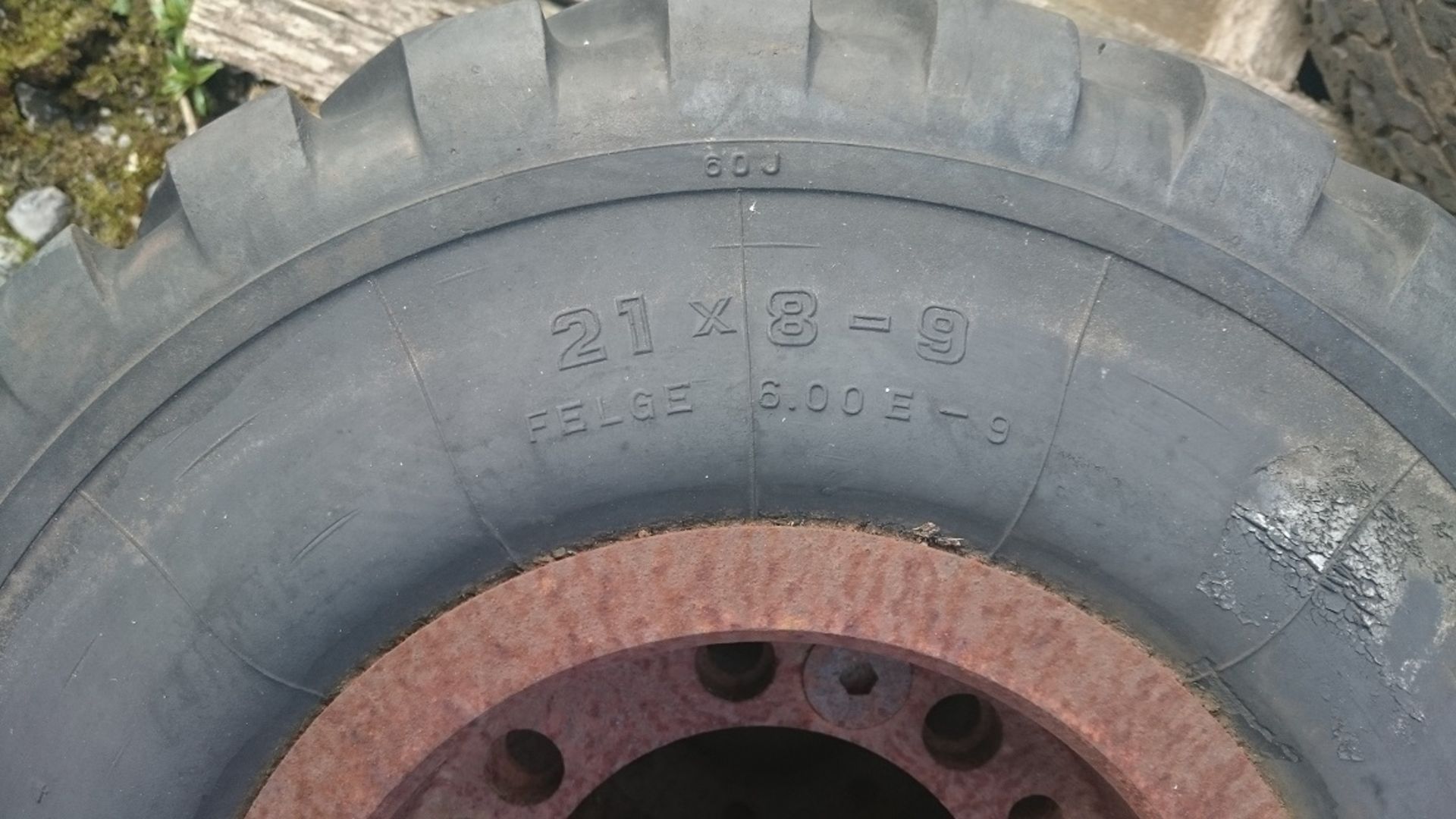 50X2 CONTINENTAL - SUPER - ELASTIC FORKTRUCK WHEELS AND TYRES   BOTH 21 X 8 - 9   COLLECTION FROM - Image 3 of 5