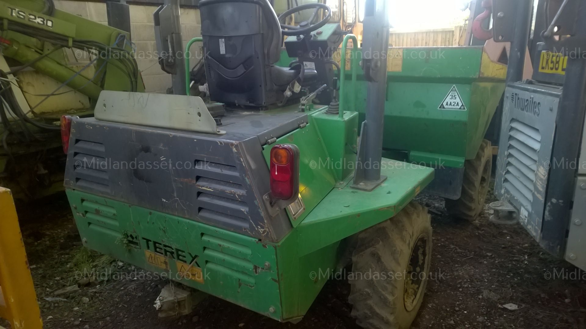 2007 TEREX 2 TONNE DUMPER