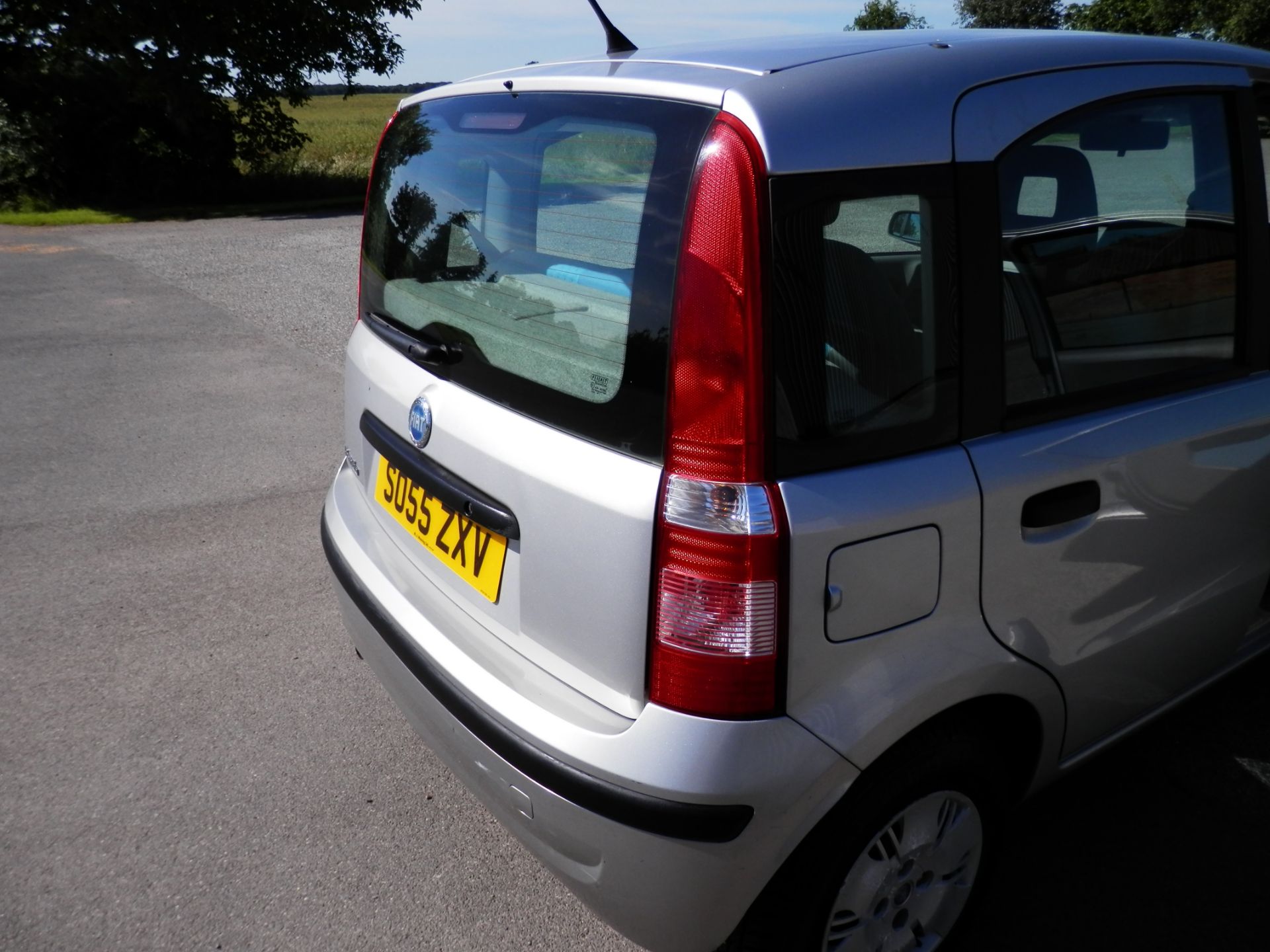 SUPERB 2005/55 PLATE, DEC 2005 FIAT PANDA DYNAMIC 5 DOOR, SILVER METALLIC, MOT JUNE 2017. *NO VAT* - Image 6 of 20