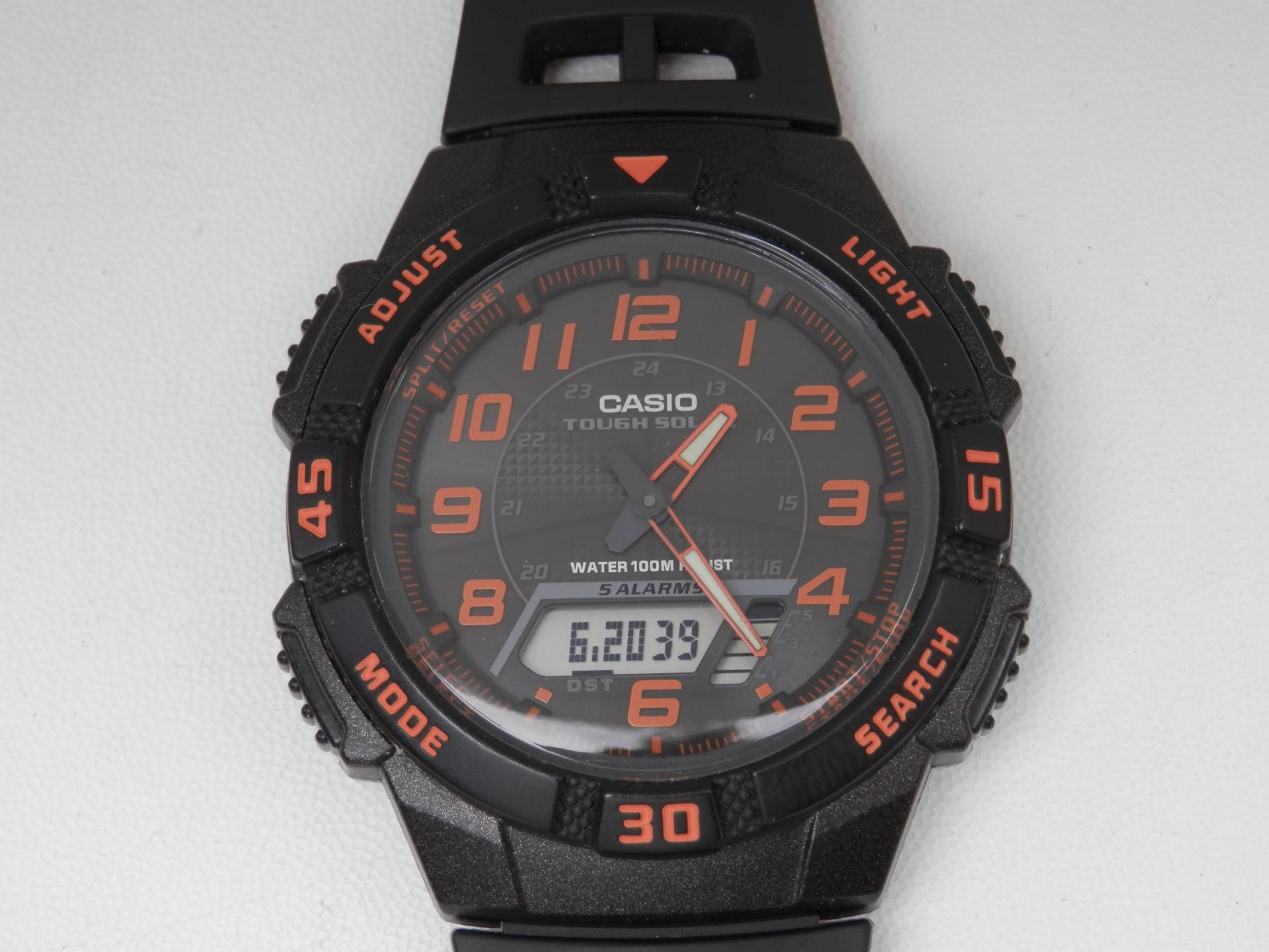 LOVELY GENTS CASIO AQ-S800 SOLAR POWERED WORKING DIGITAL & ANALOGUE 100M WR SPORTS WATCH - Image 7 of 8