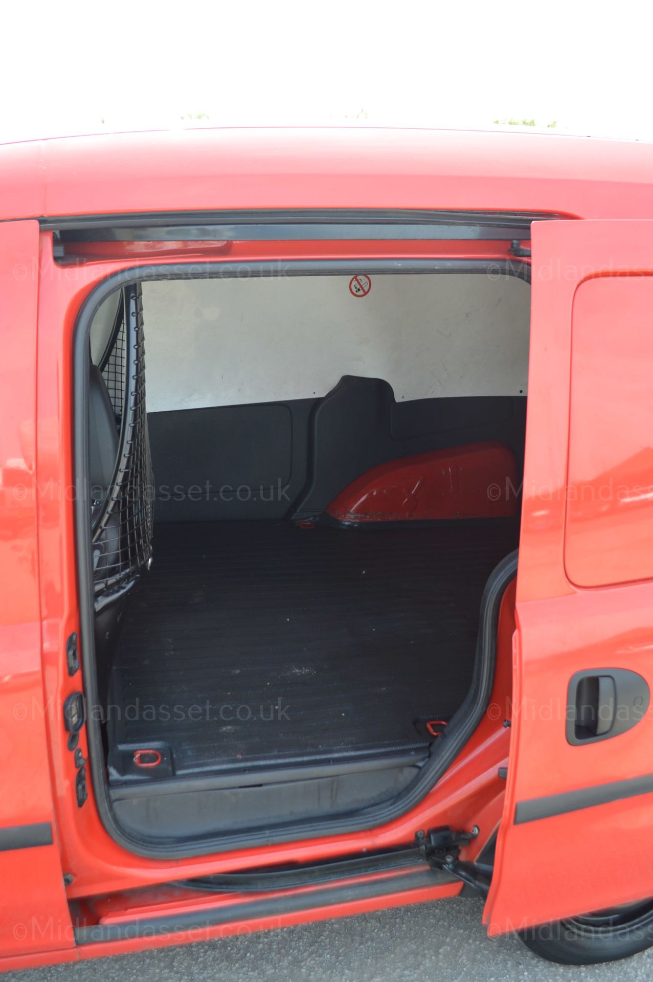 2009/09 REG VAUXHALL COMBO 1700 CDTI CAR DERIVED VAN ONE OWNER *NO VAT* - Image 8 of 12