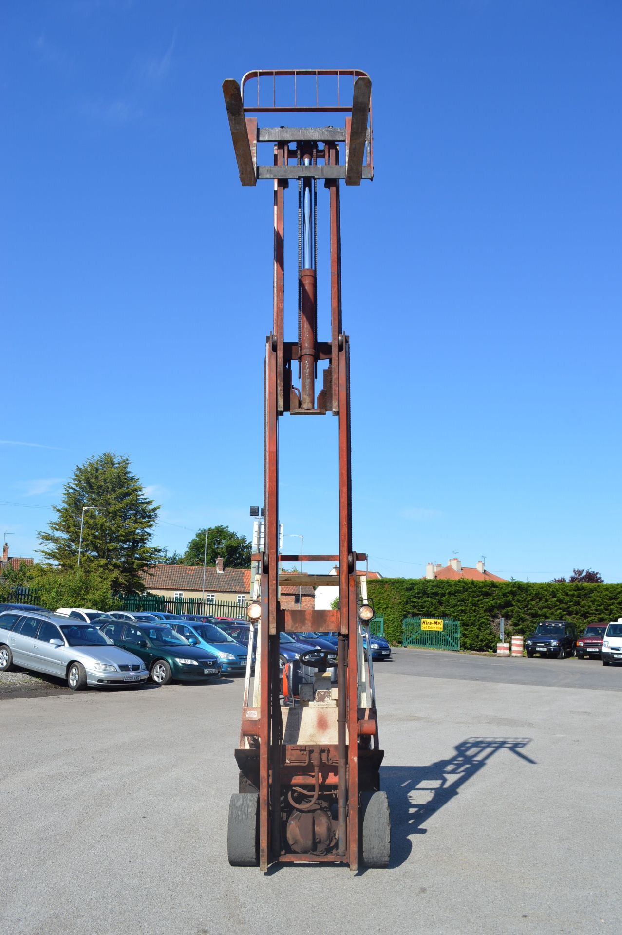 NISSAN 1.5 TON LPG FORK TRUCK *NO VAT* - Image 11 of 21