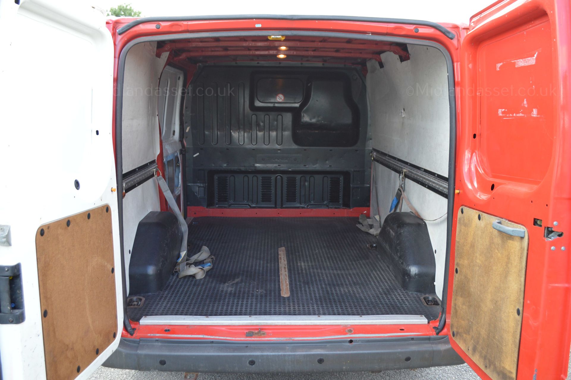 2008/08 REG FORD TRANSIT 85 T260S FWD PANEL VAN ONE OWNER *NO VAT* - Image 8 of 19