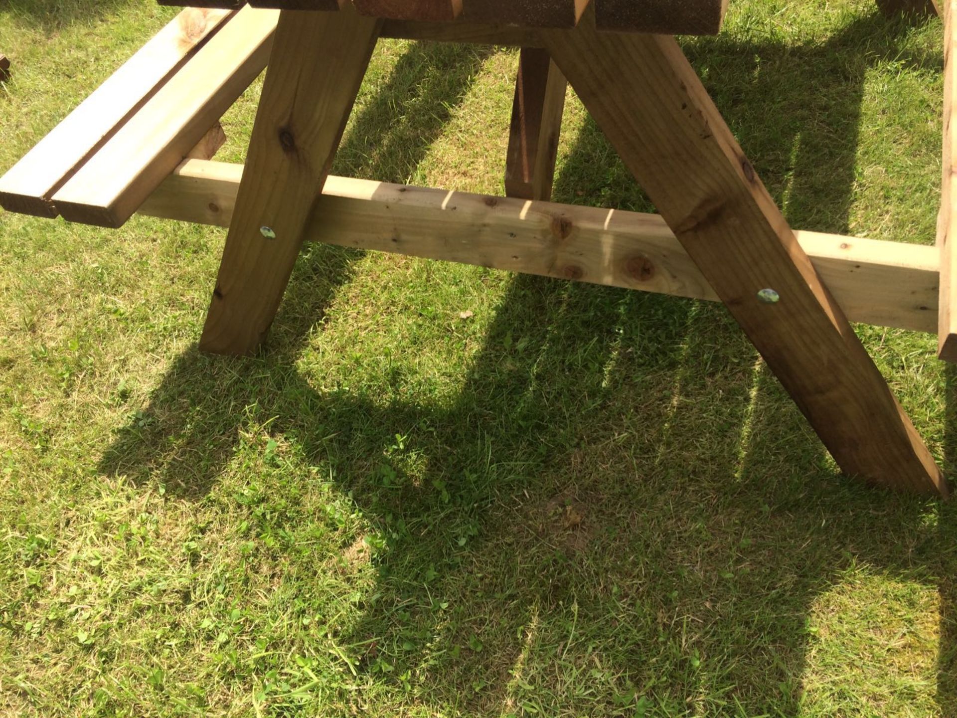 BRAND NEW TREATED WOOD BENCH, BOLTED AND SCREWED *NO VAT* - Image 3 of 7