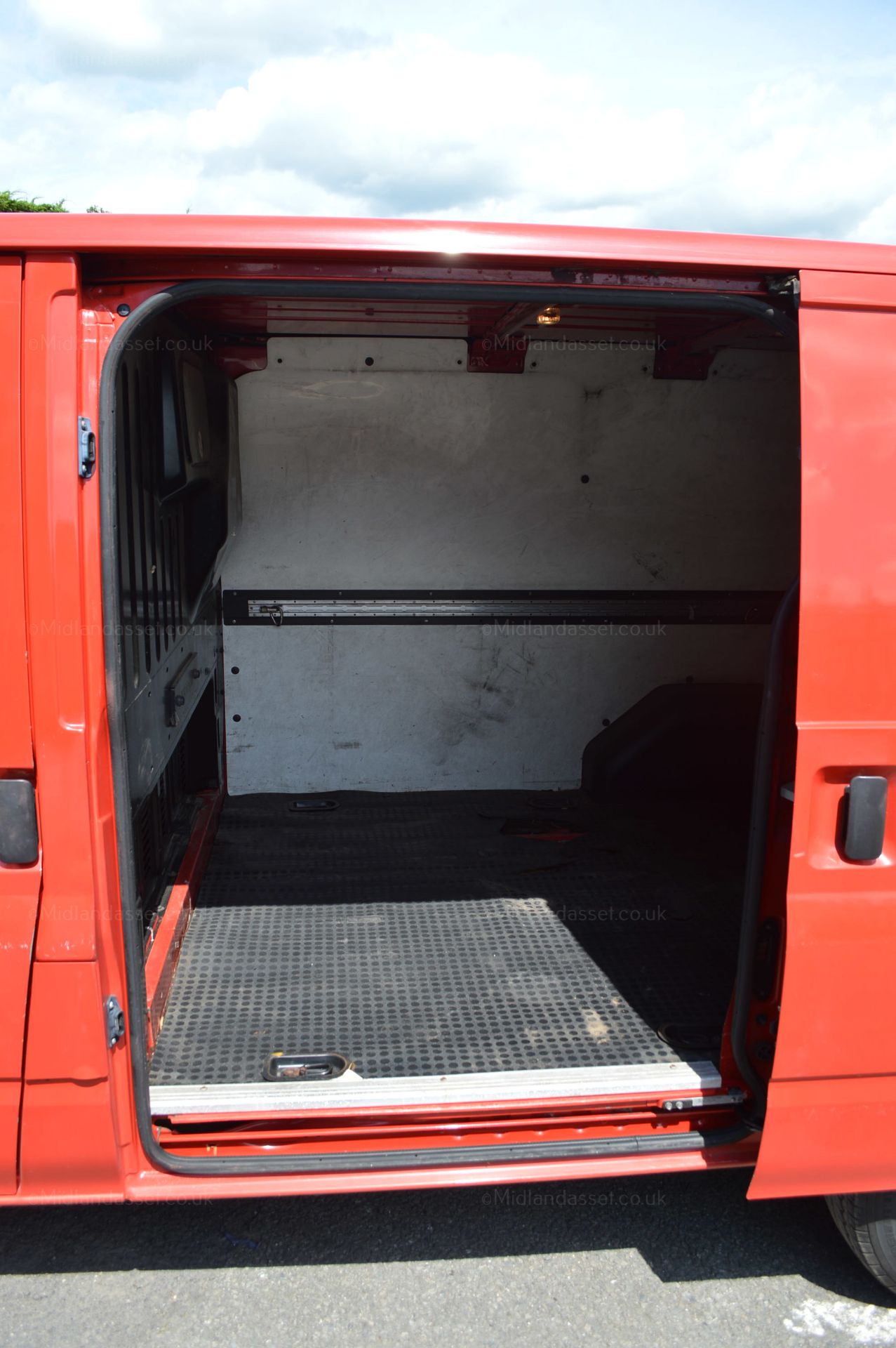 2008/08 REG FORD TRANSIT 85 T260S FWD PANEL VAN ONE OWNER *NO VAT* - Image 8 of 20