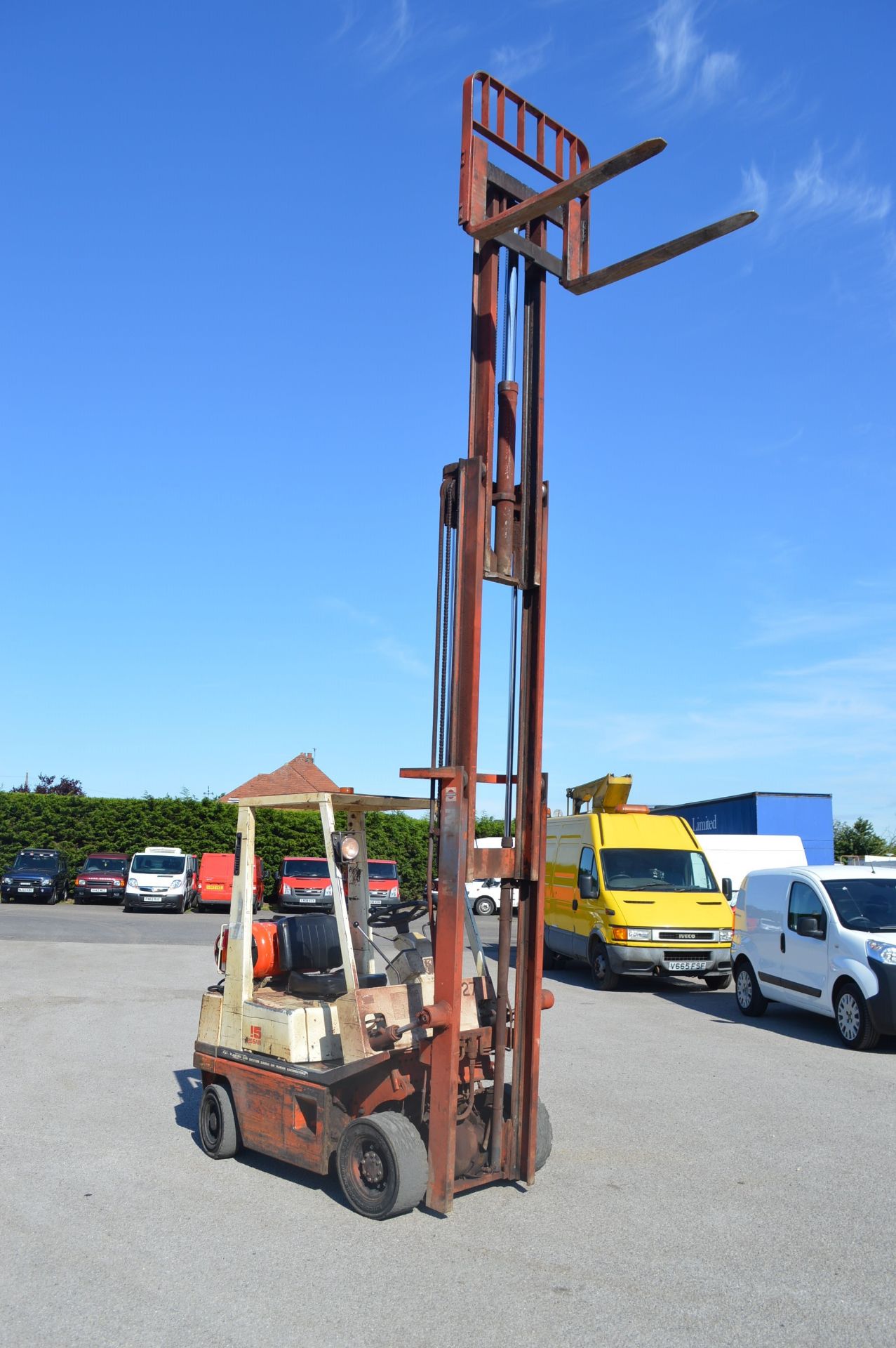 NISSAN 1.5 TON LPG FORK TRUCK *NO VAT* - Image 10 of 21