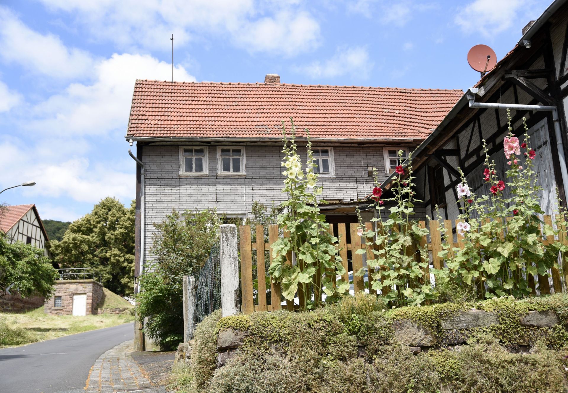 Freehold Property With 691 SQM Of Land In The Village Of Unterstoppel, Germany! - Image 7 of 60