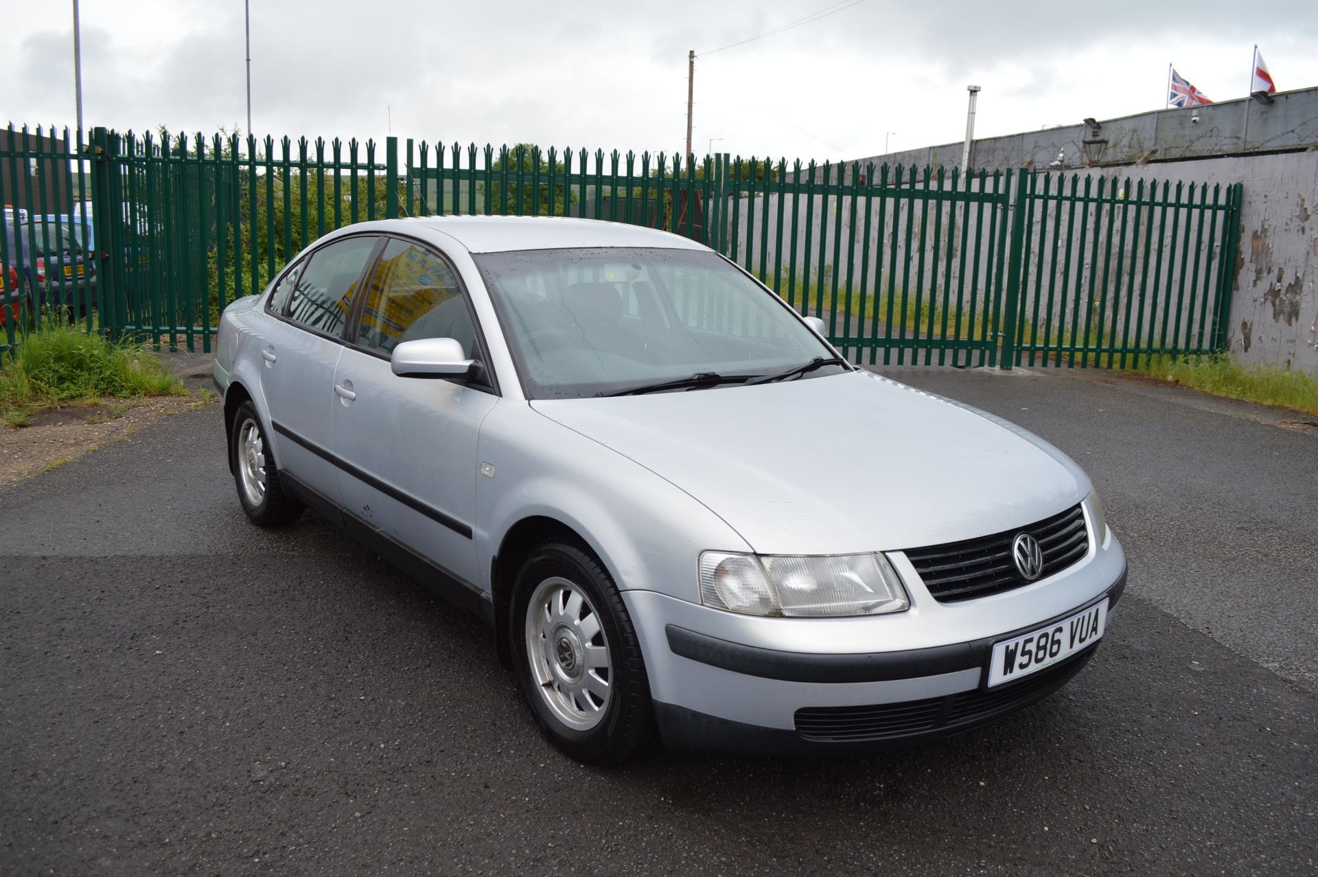 2000/W REG VOLKSWAGEN PASSAT SE TDI DIESEL *NO VAT*