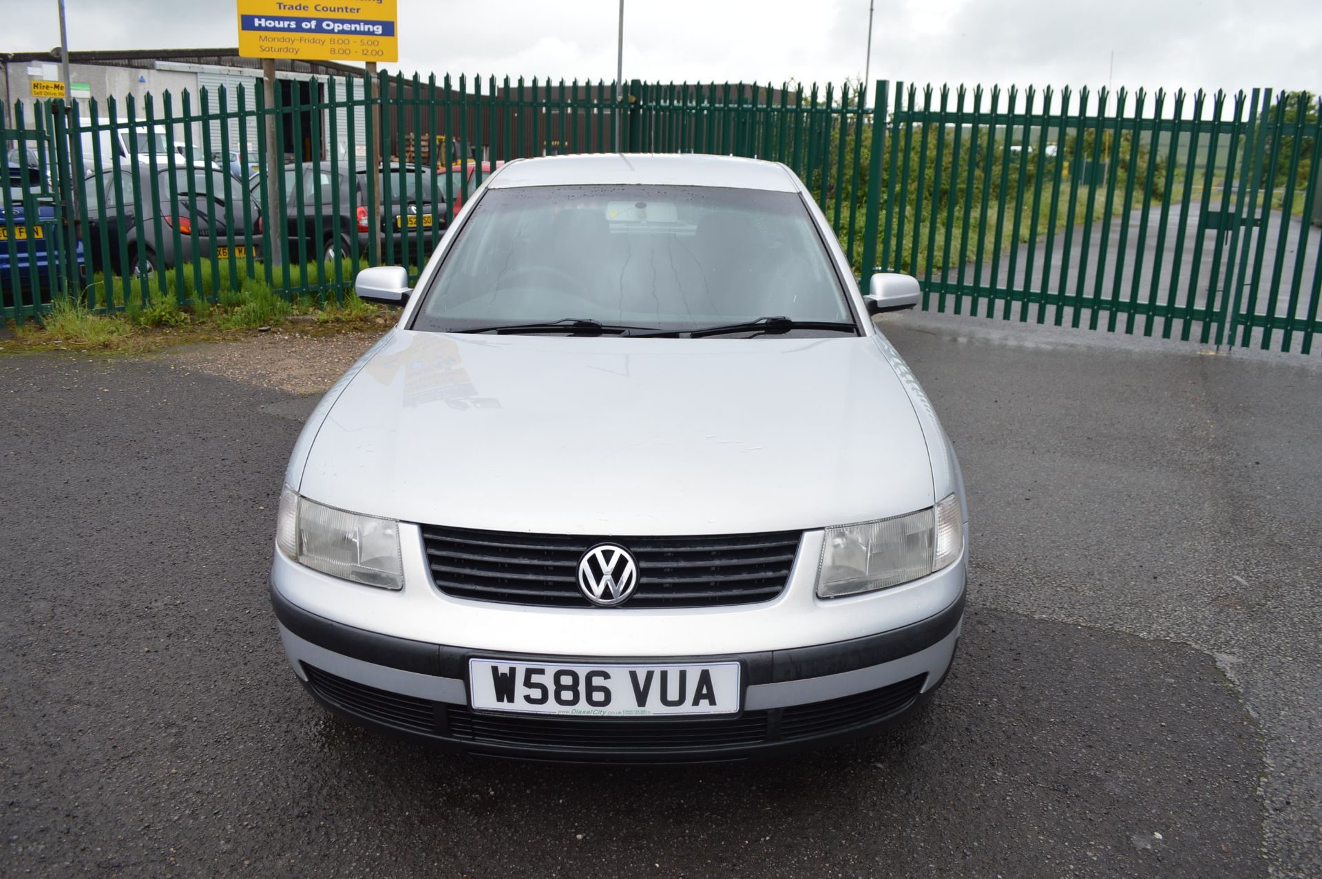 2000/W REG VOLKSWAGEN PASSAT SE TDI DIESEL *NO VAT* - Image 2 of 18