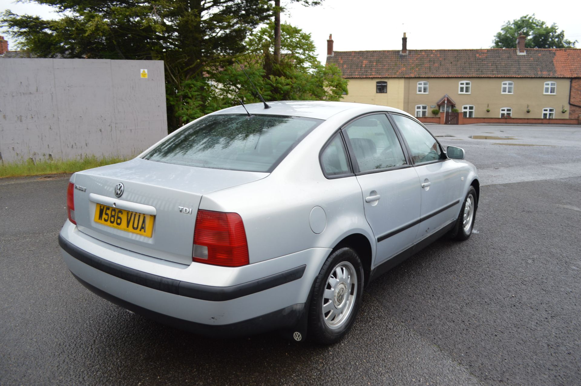 2000/W REG VOLKSWAGEN PASSAT SE TDI DIESEL *NO VAT* - Image 6 of 18