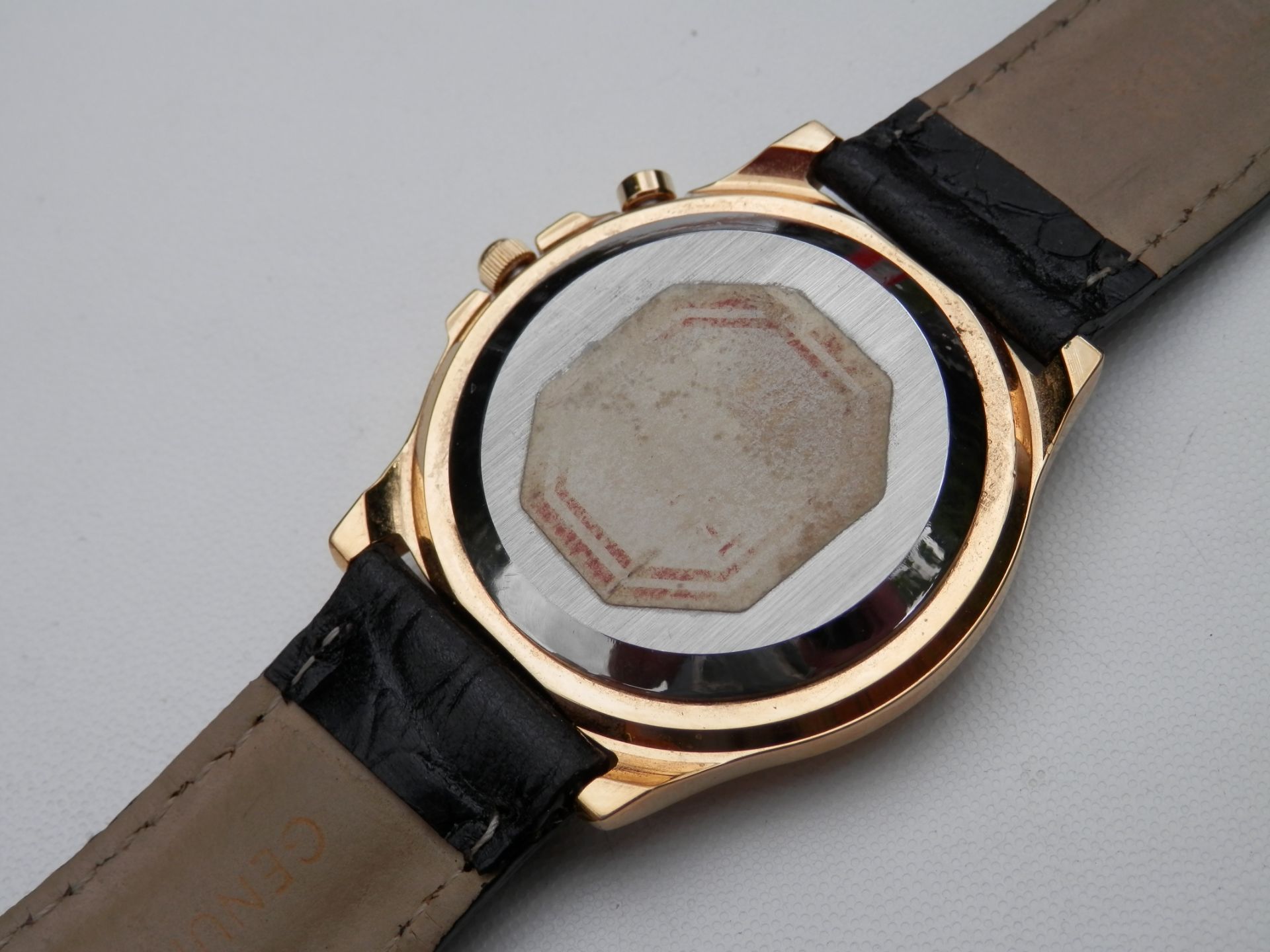 FULLY WORKING 1990S ACCURIST GENTS GOLD PLATED ANALOGUE ALARM QUARTZ WATCH, METALLIC BLUE DIAL. - Image 7 of 8