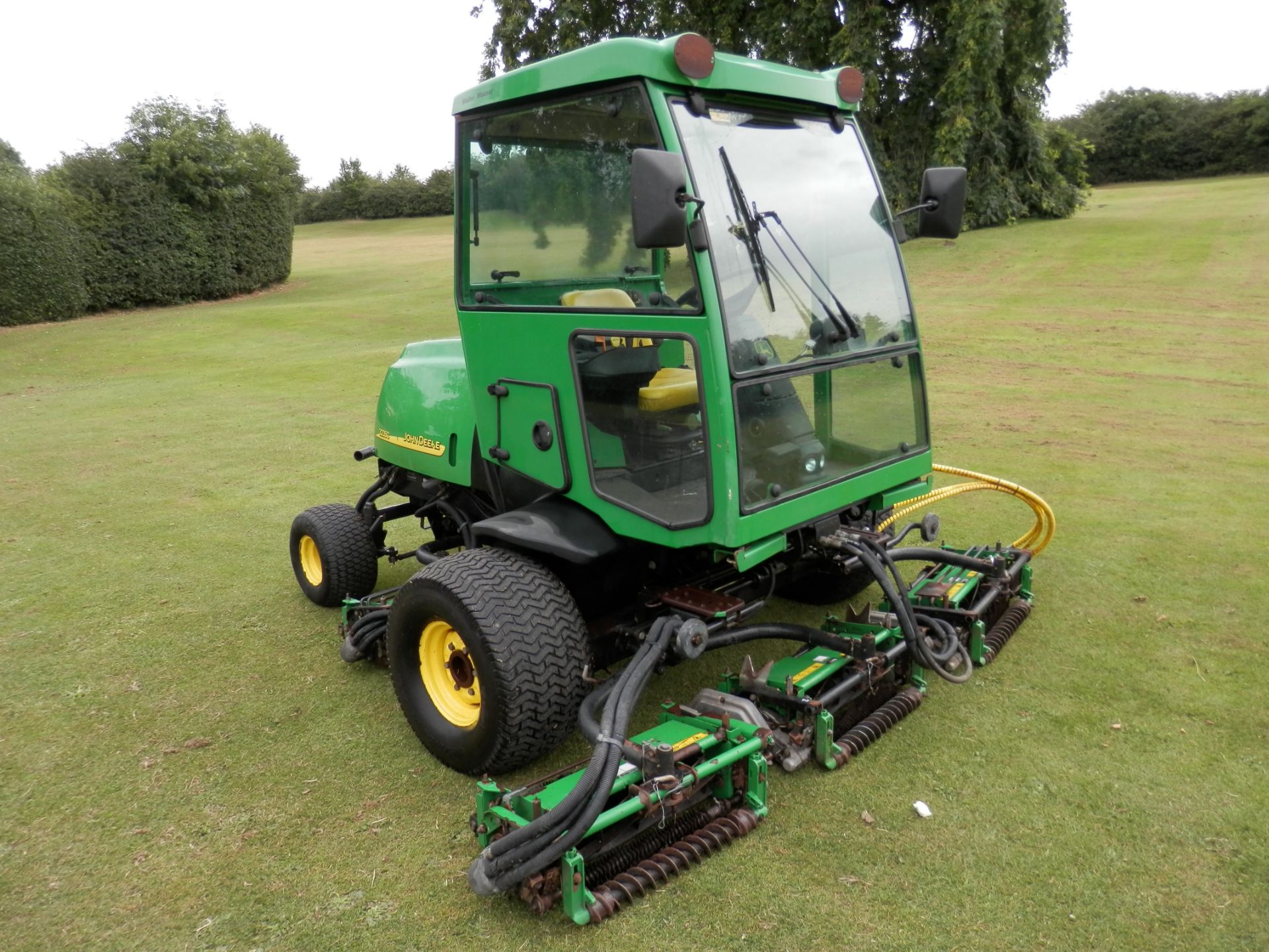 2005 JOHN DEER 3235C WIDE CUT DIESEL RIDE ON MOWER, FULLY WORKING, IDEAL FOR LARGE AREAS & ESTATES