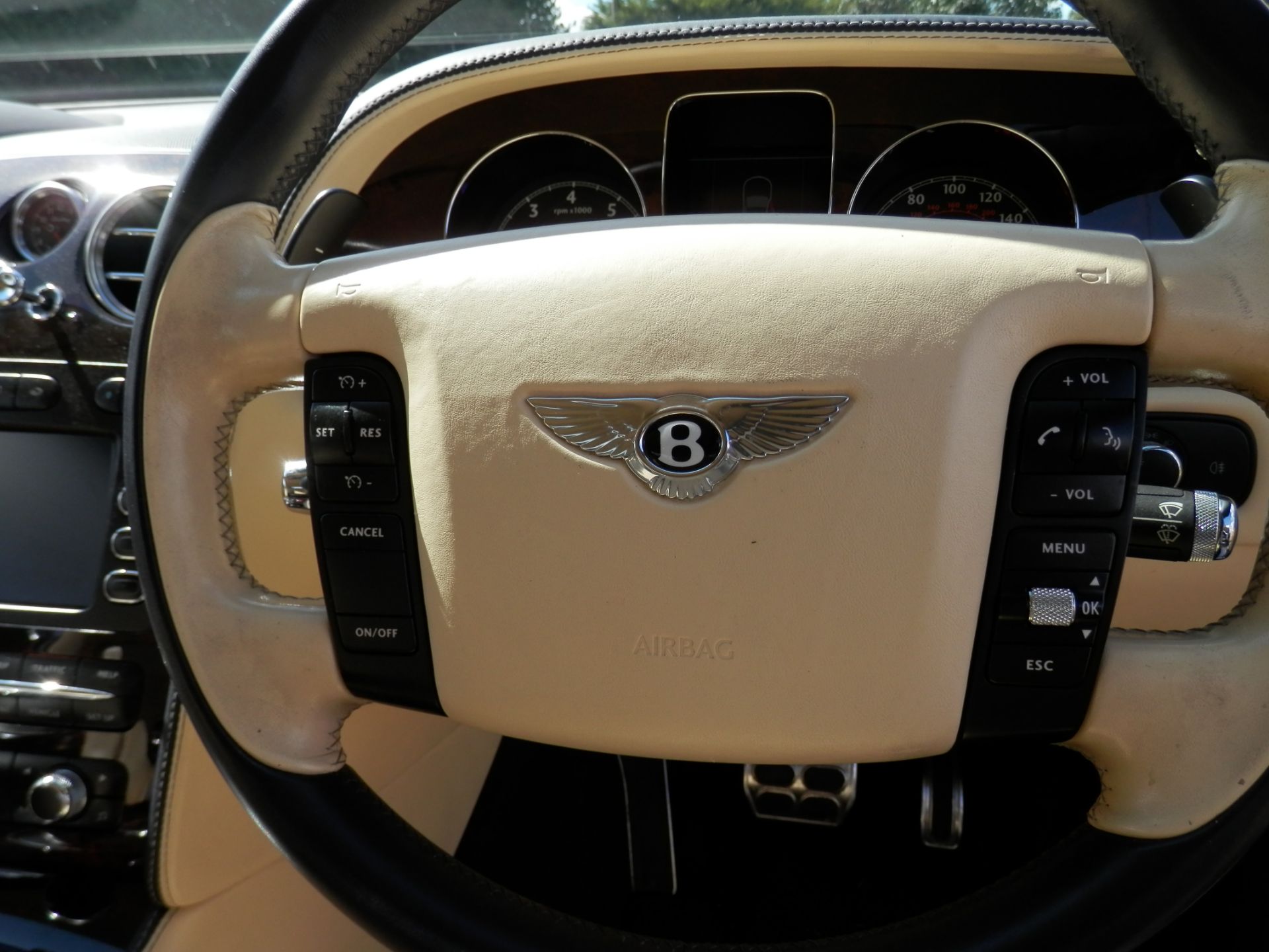 STUNNING 2007 BENTLEY GT CONTINENTAL, 6.0L TWIN TURBO,35K MILES, BLUE, CREAM LEATHER, FULL HISTORY. - Image 14 of 53