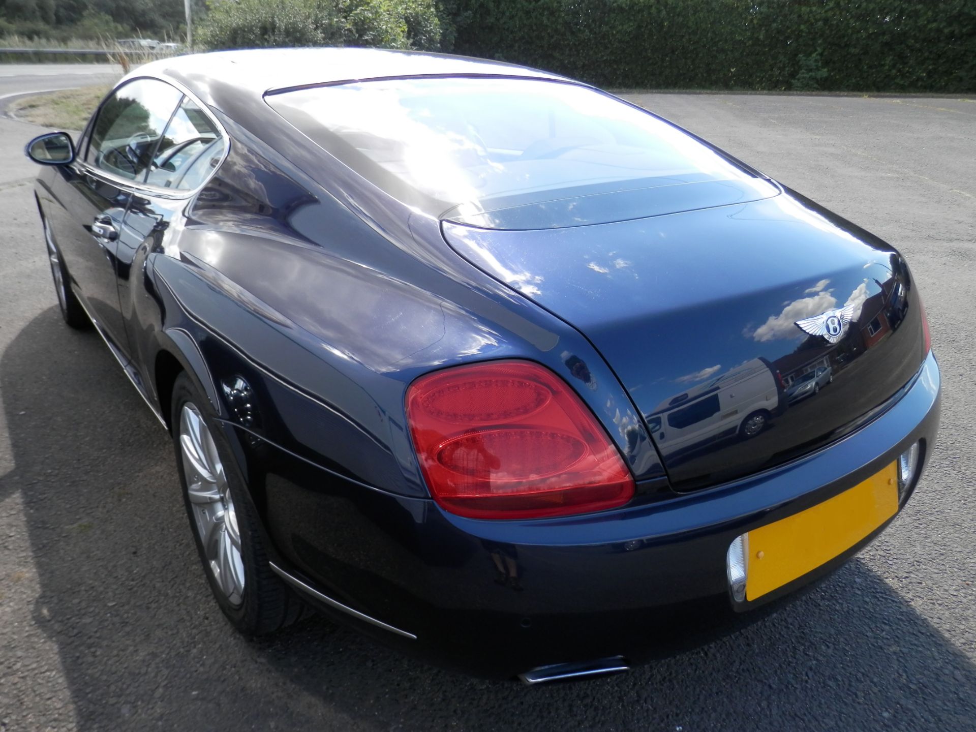 STUNNING 2007 BENTLEY GT CONTINENTAL, 6.0L TWIN TURBO,35K MILES, BLUE, CREAM LEATHER, FULL HISTORY. - Image 4 of 53