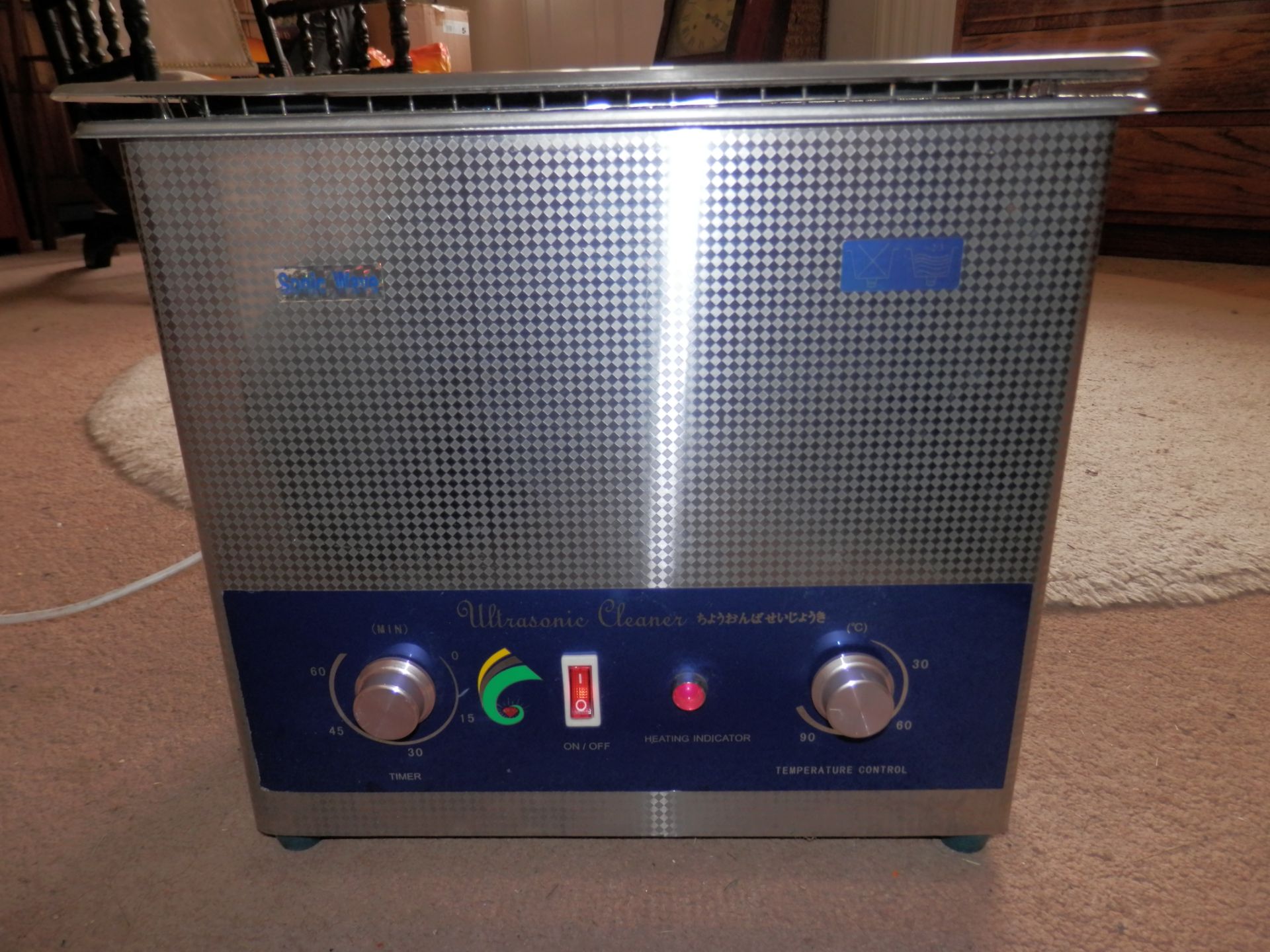 FULLY WORKING SONIC WAVE, ULTRA SONIC CLEANER 6.5L, 150 WATTS, GREAT CONDITION. COST OVER £200 NEW - Image 3 of 10