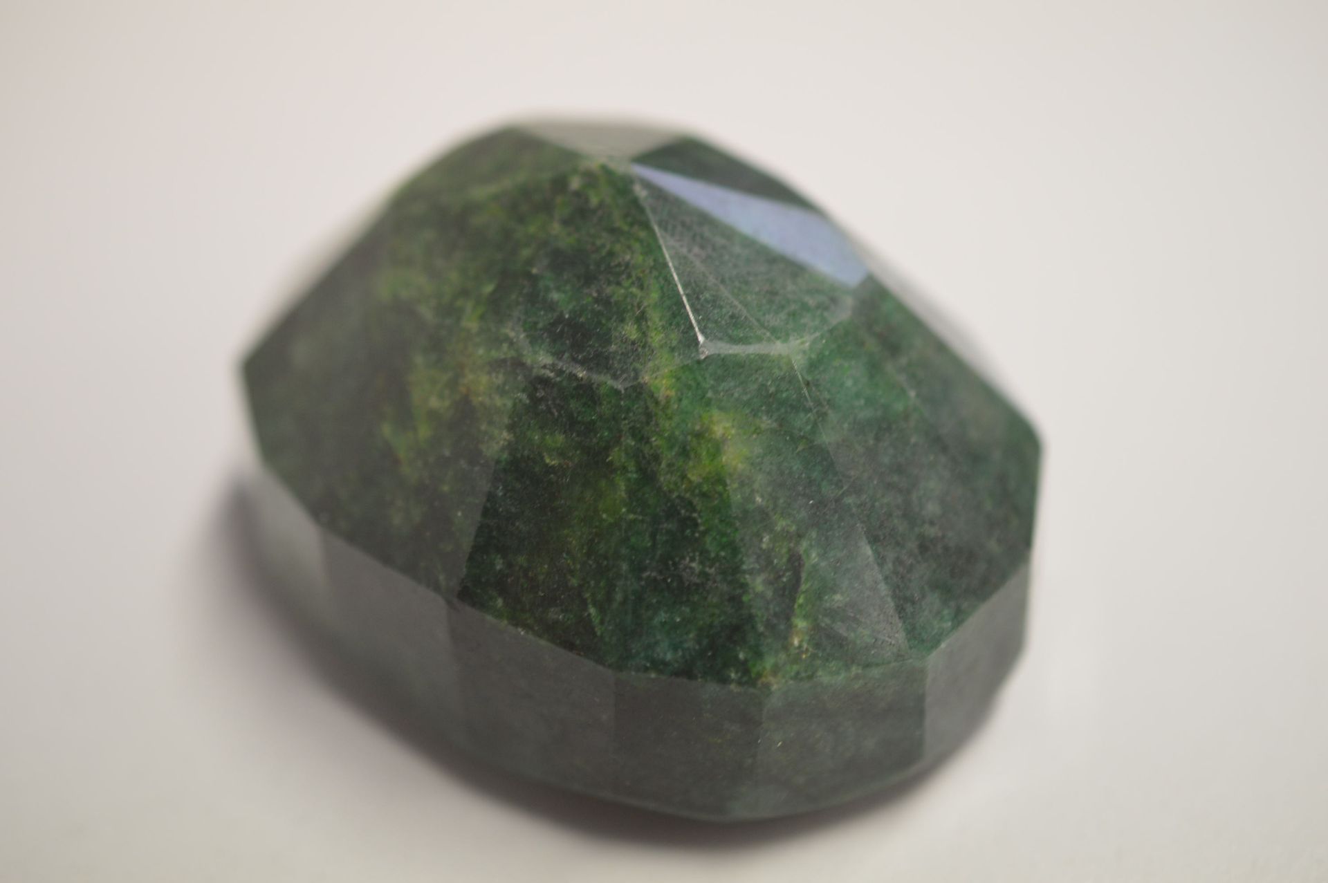 740 CARAT OVAL SHAPED GREEN NATURAL EMERALD