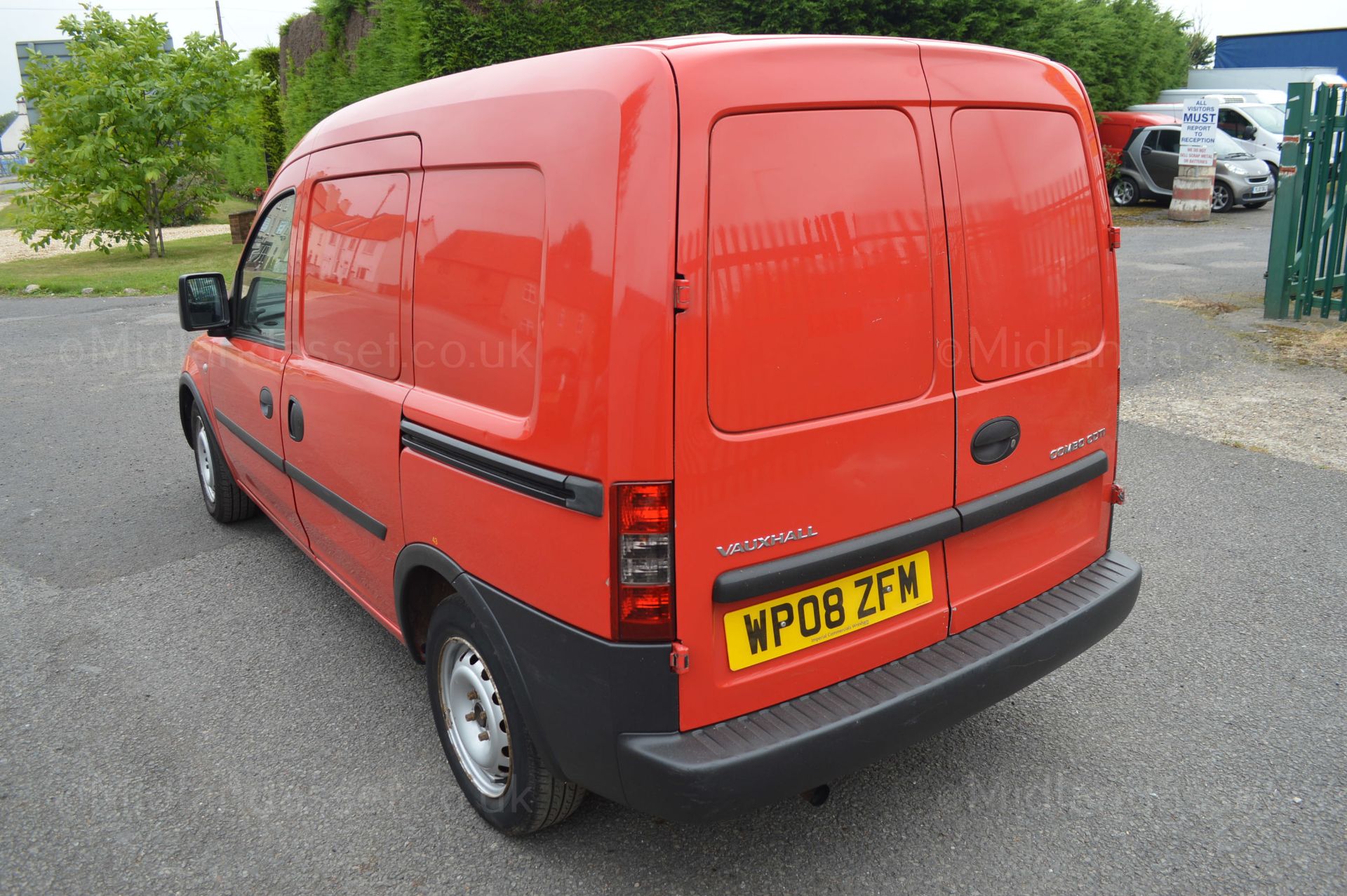 T - 2008/08 REG VAUXHALL COMBO 1700 CDTI CAR DERIVED VAN ONE OWNER - ROYAL MAIL *NO VAT* - Image 4 of 17