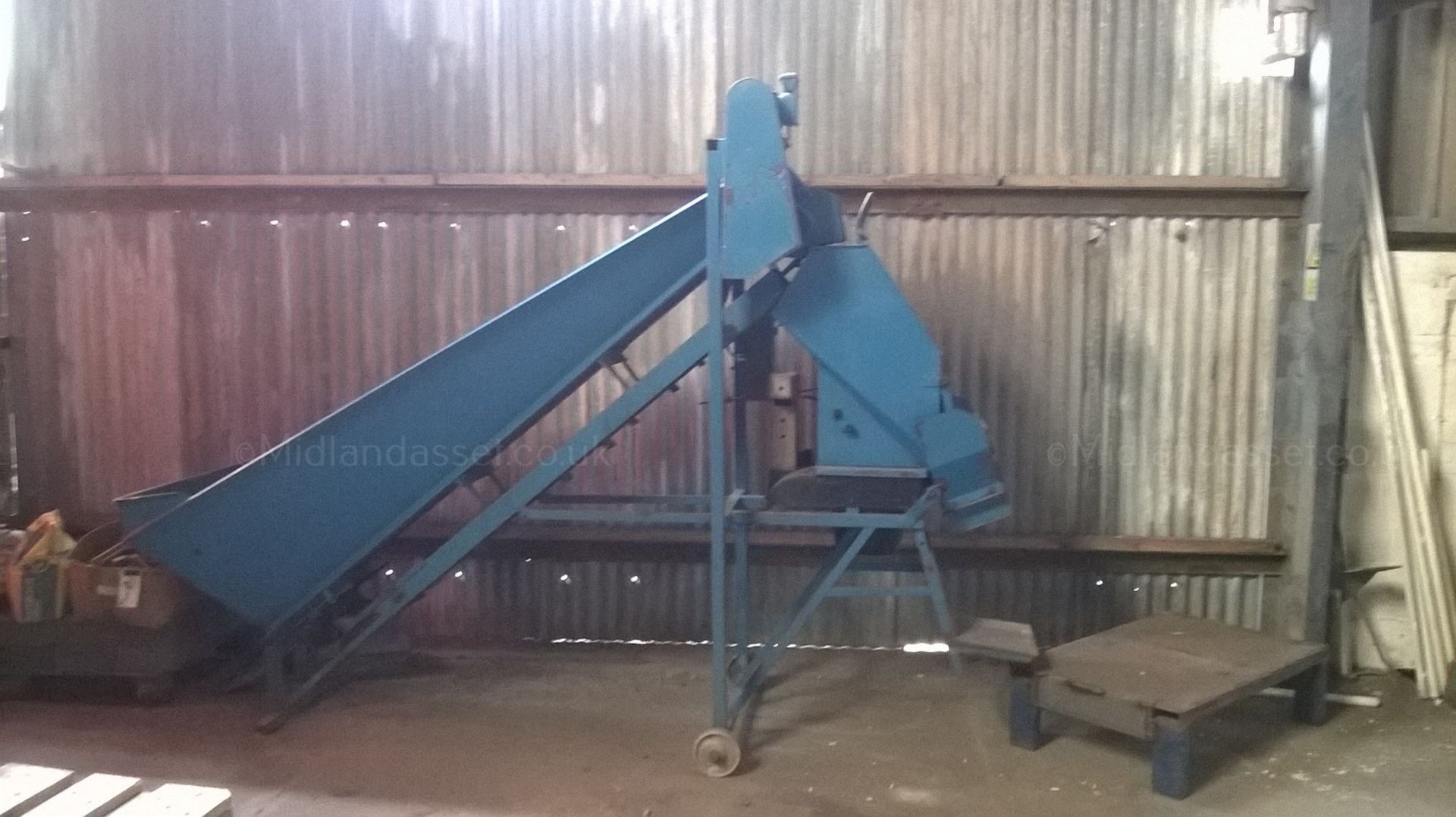 SINGLE PHASE CONVEYOR WEIGHER