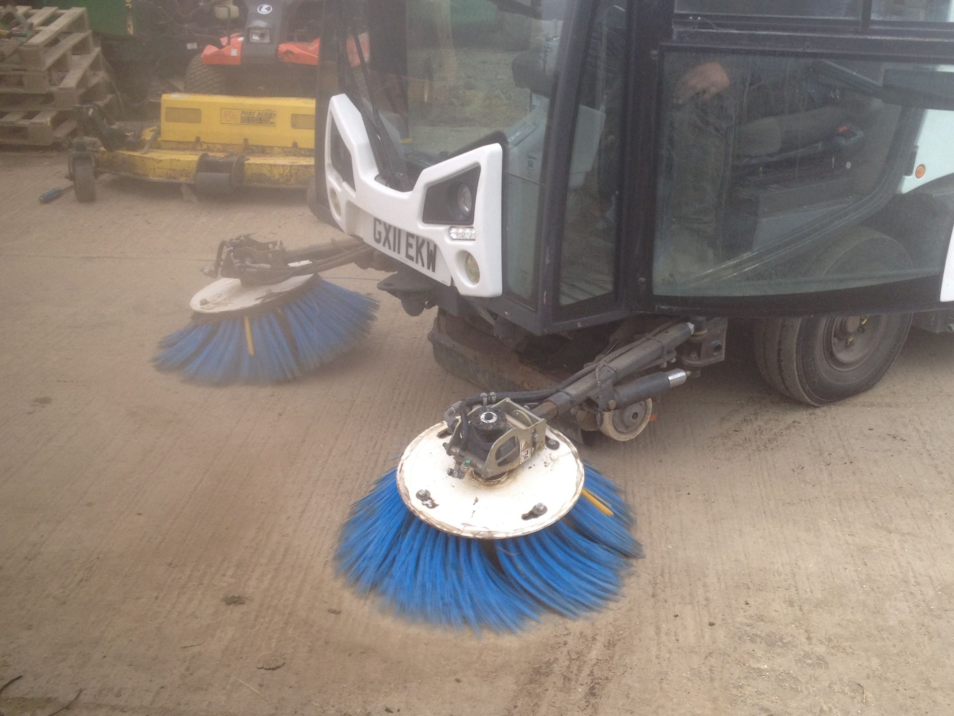 2011 JOHNSON ROAD SWEEPER WITH LED LIGHTS - Image 11 of 13