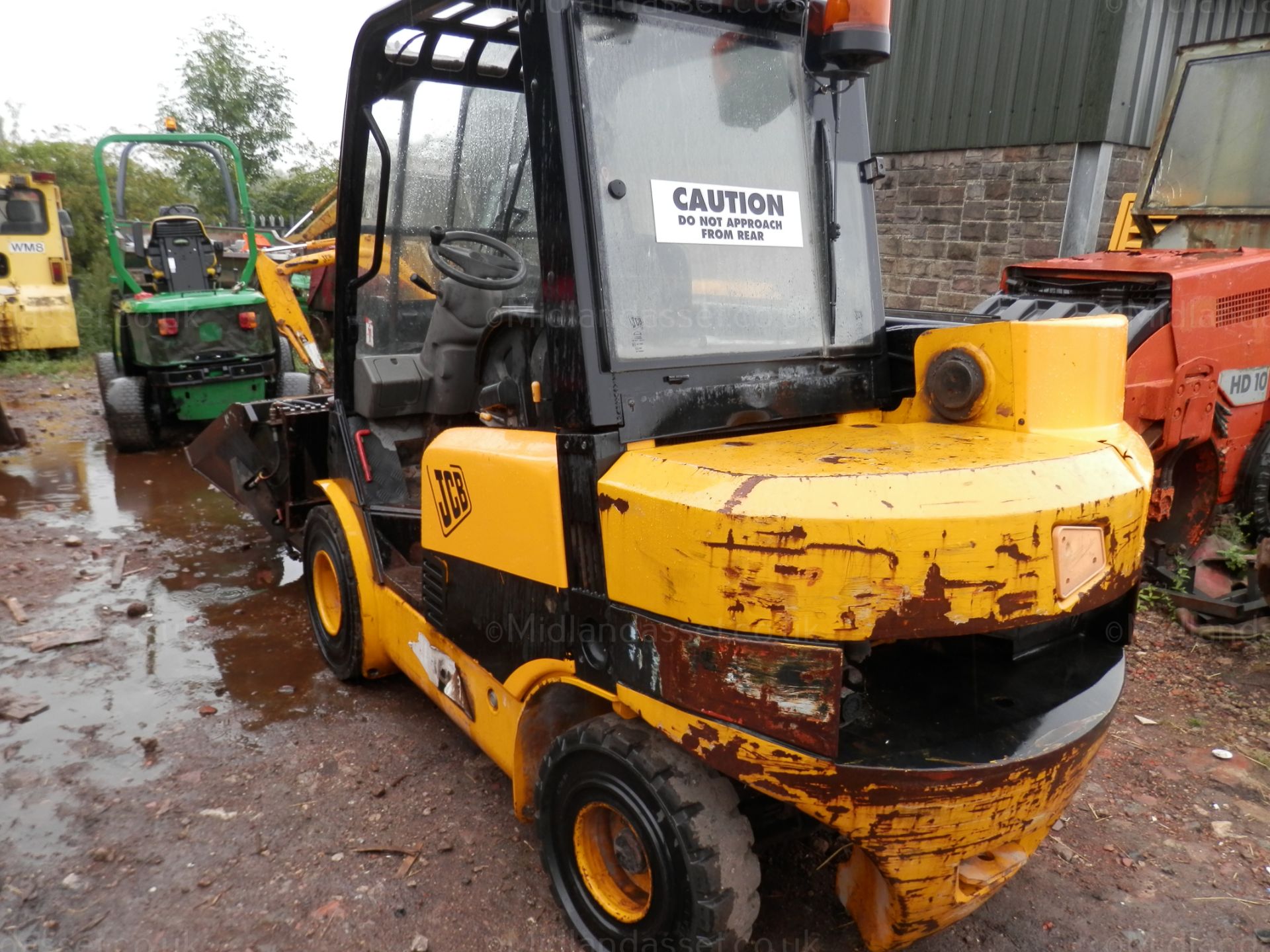 2004 JCB 30D TELETRUCK WITH BAGGING BUCKET - Image 7 of 11