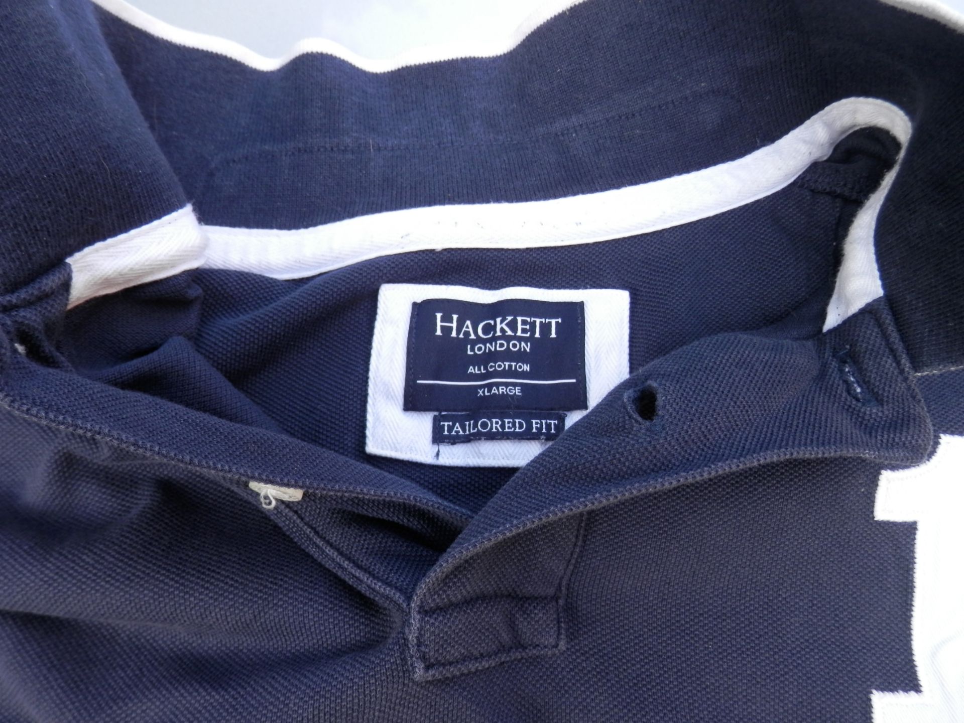GENTS USED HACKETT POLO SHIRT IN XL, BLUE & WHITE, NO1. USED CONDITION. - Image 2 of 6