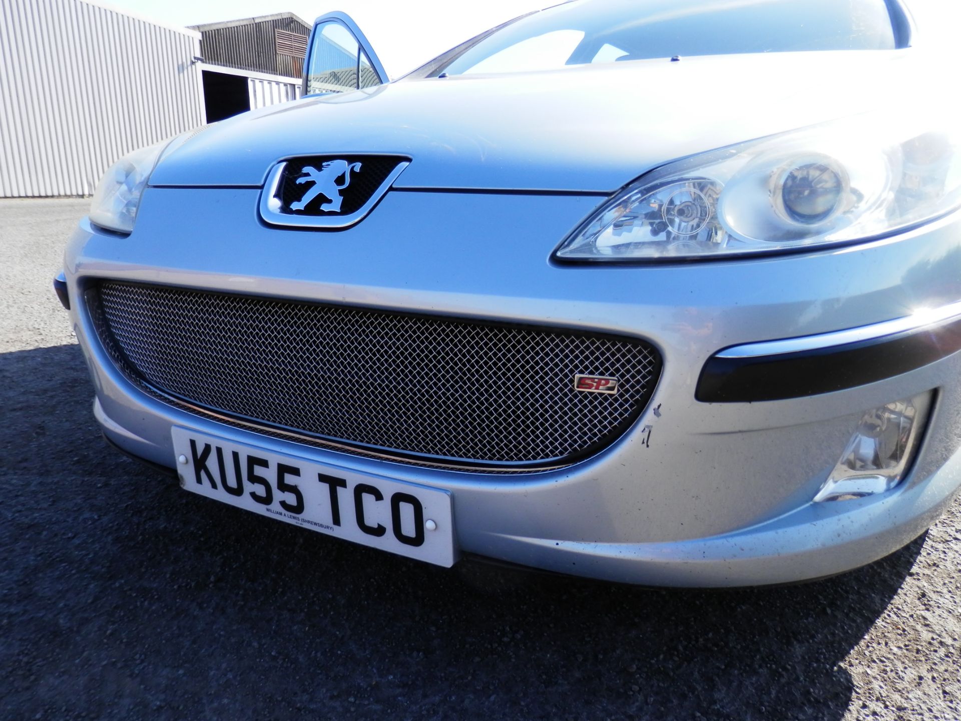 2005/55 PLATE PEUGEOT 407 SW DIESEL ESTATE,PAN ROOF. ICE BLUE METALLIC, 100K MILES, MOT DUE NOV 2016 - Image 9 of 30