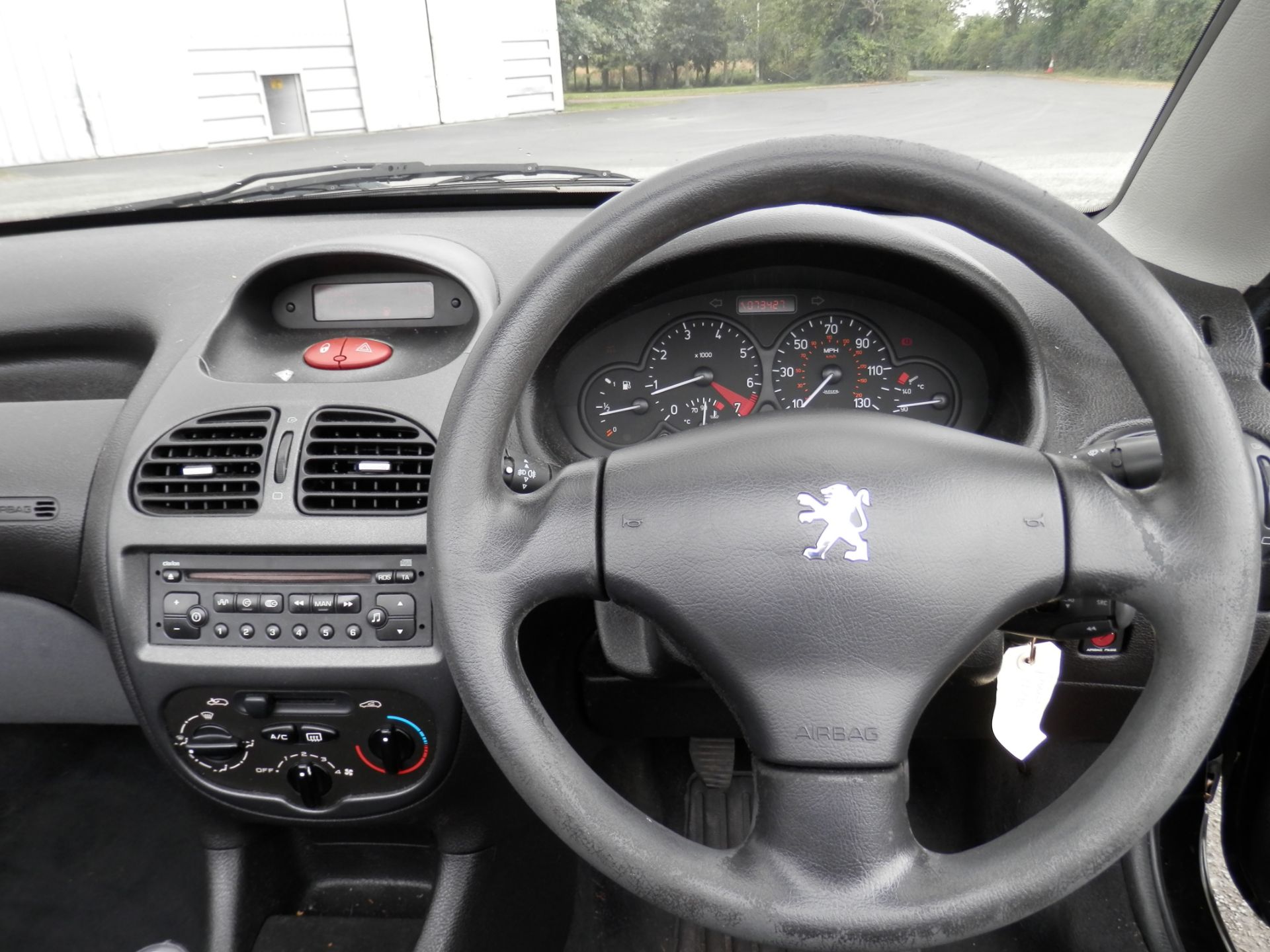 2007/07 PEUGEOT 207 COUPE CABRIOLET - 1.6 16V GT THP 2dr, WITH 2 TONE BLACK & RED LEATHER INTERIOR. - Image 14 of 23