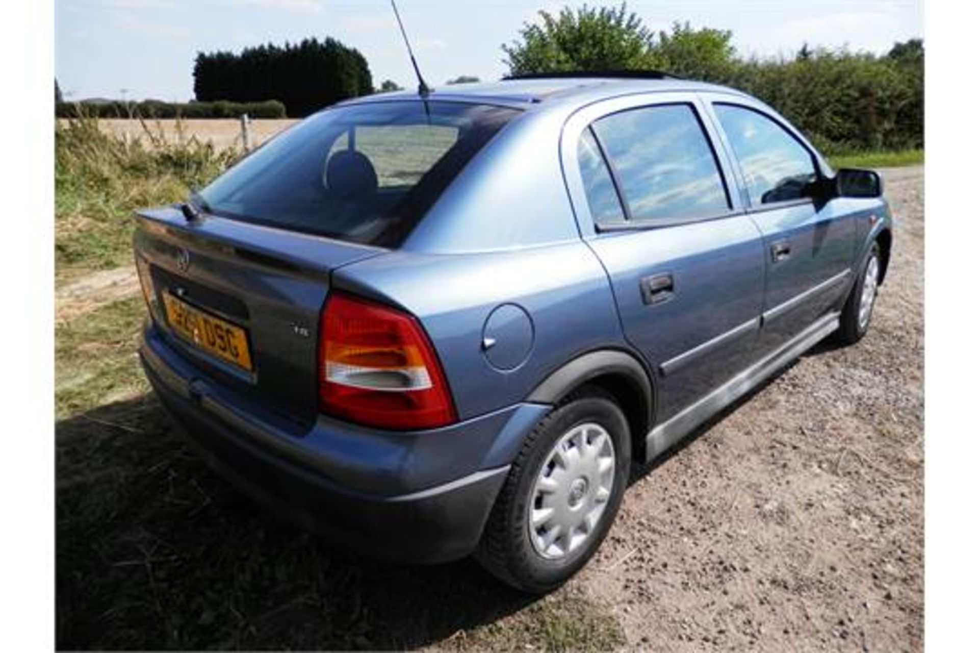 1998/S REG VAUXHALL ASTRA 1.6 LS 16 VALVE IN BLUE. 79K MILES VERIFIED. MOT 04 MARCH 2017. HPI CLEAR - Image 4 of 21