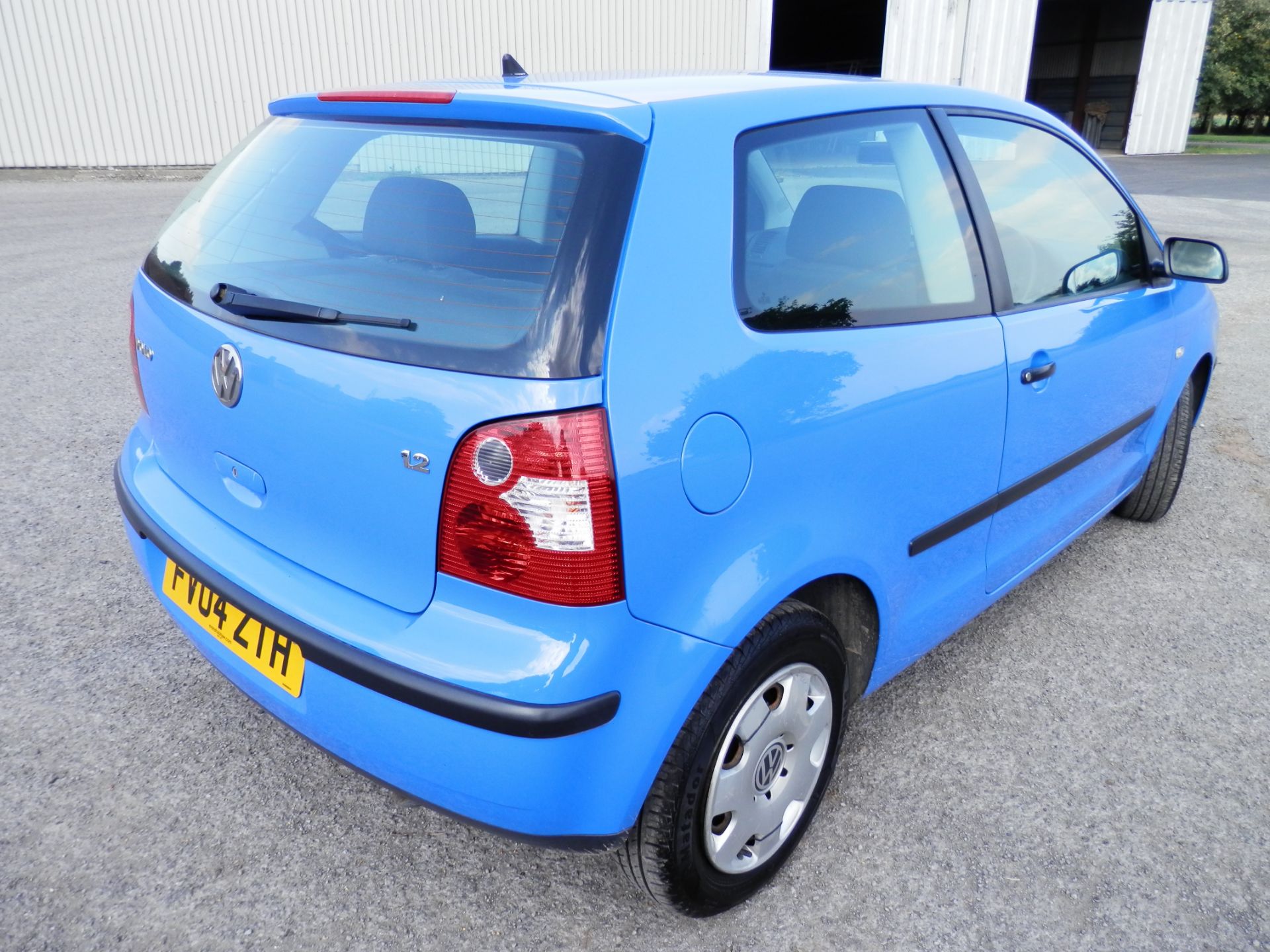 2004/04 PLATE VOLKSWAGEN POLO 1.2 S 3 DOOR, AIR CON,POWER STEERING, 108K MILES, MOT NOVEMBER 2016. - Image 4 of 26