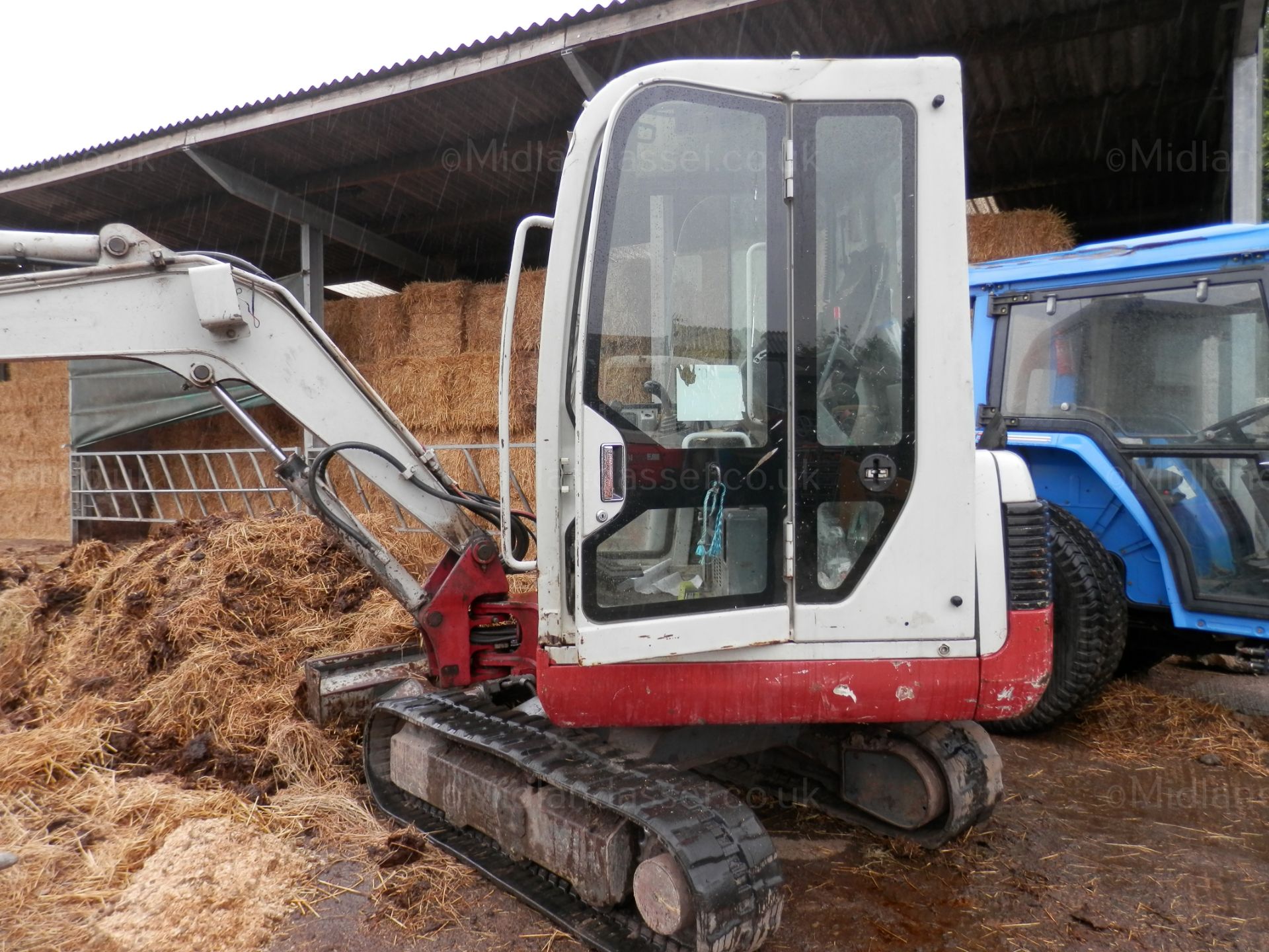 2007 TAKEUCHI 125 MINI DIGGER - Image 2 of 10