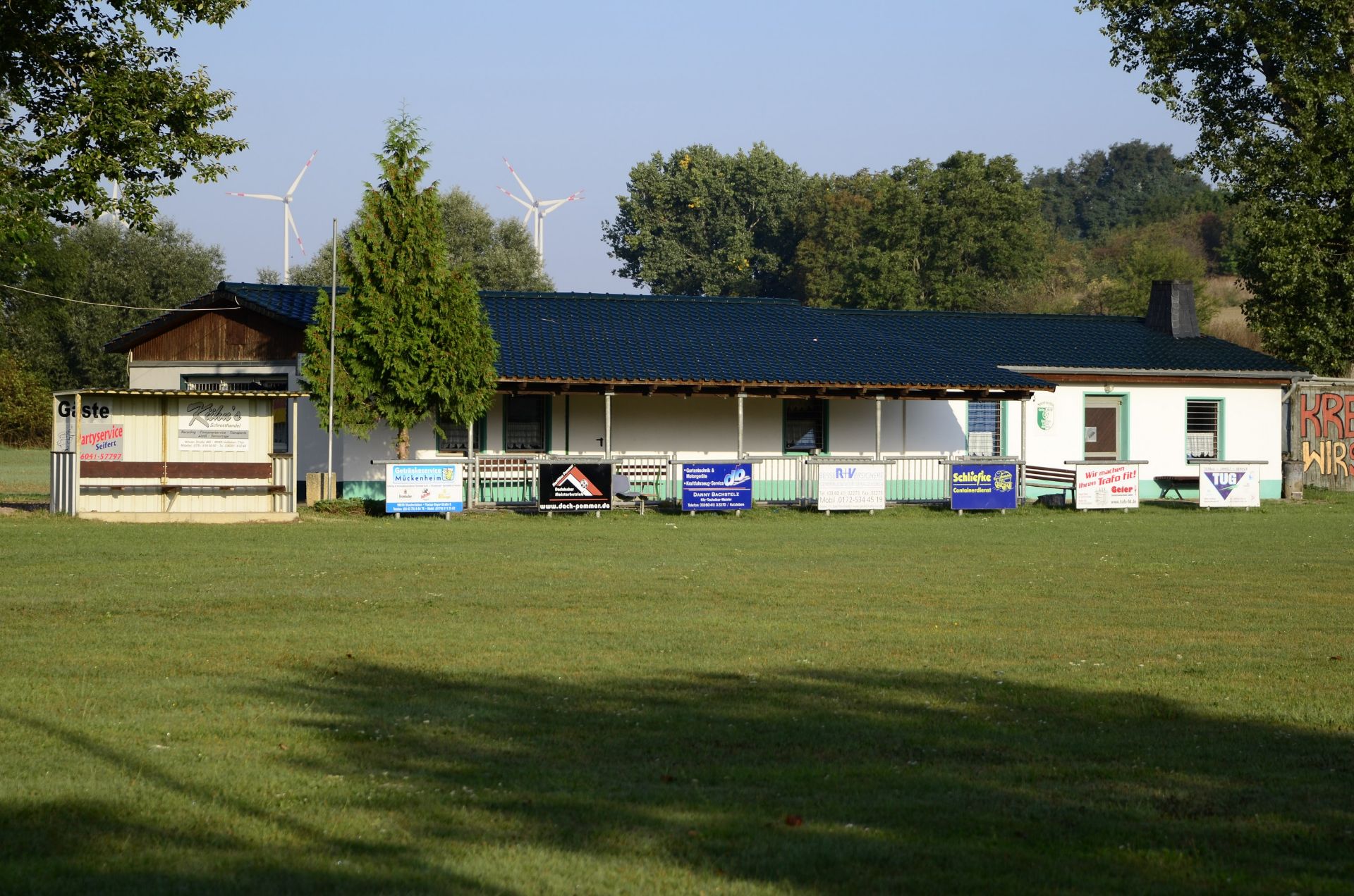 FREEHOLD FOUR HOME APARTMENT BLOCK IN THURINGIA, GERMANY - Image 25 of 37