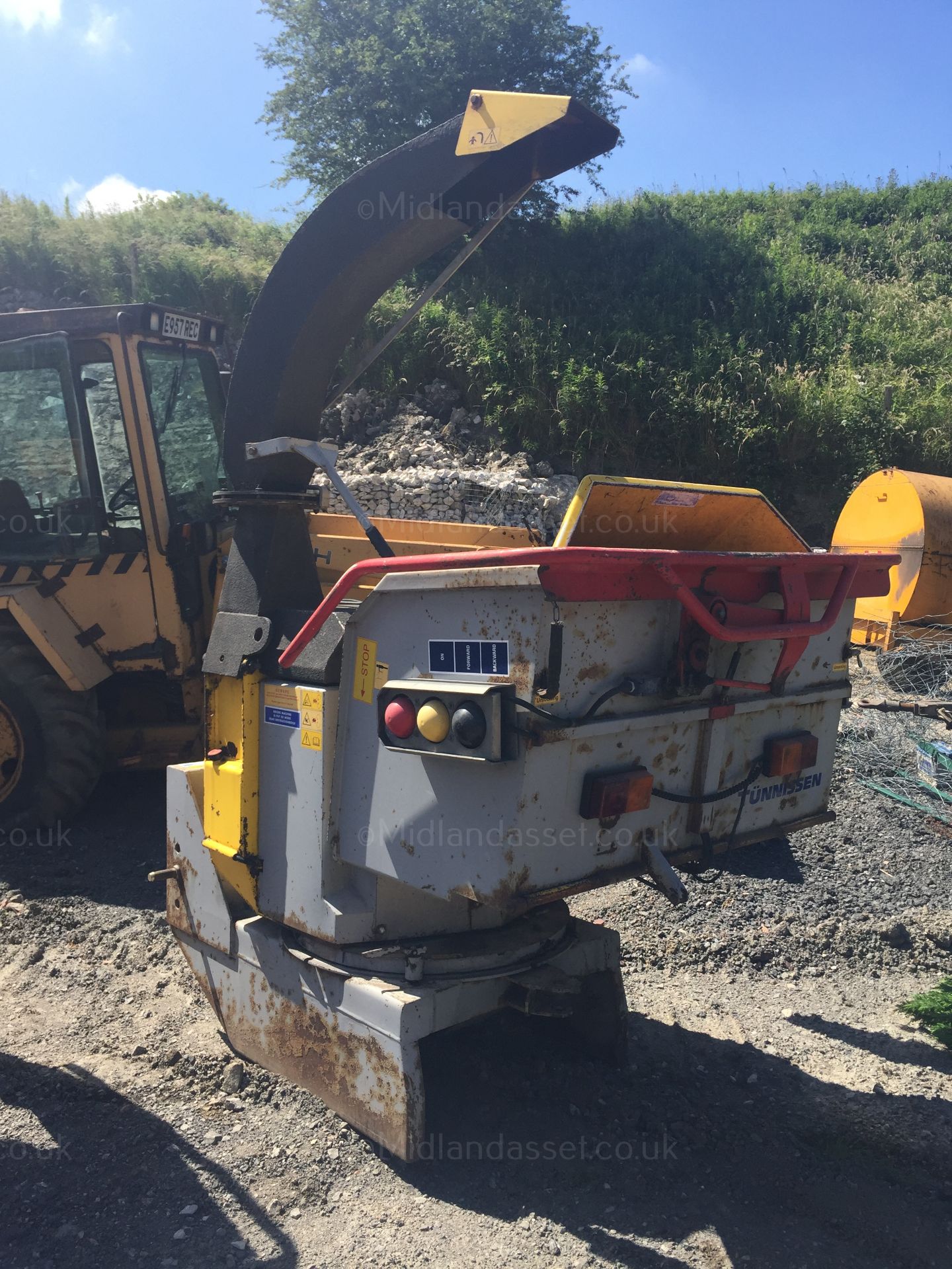 2008 PTO DRIVEN TUNNISSEN WOOD CHIPPER - Image 5 of 7