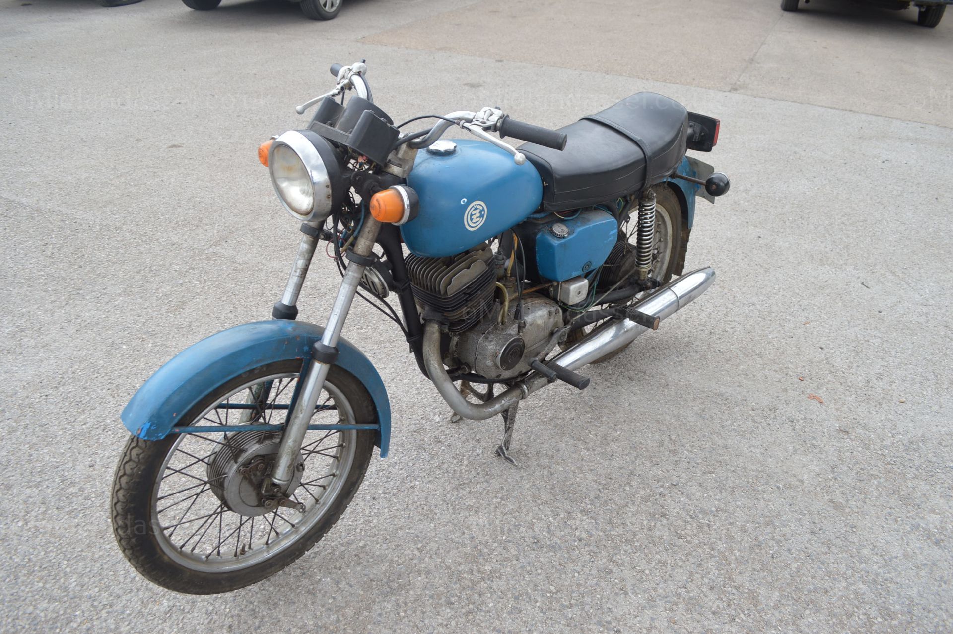 1973 CZ 175cc MOTORCYCLE *NO VAT* - Image 2 of 9