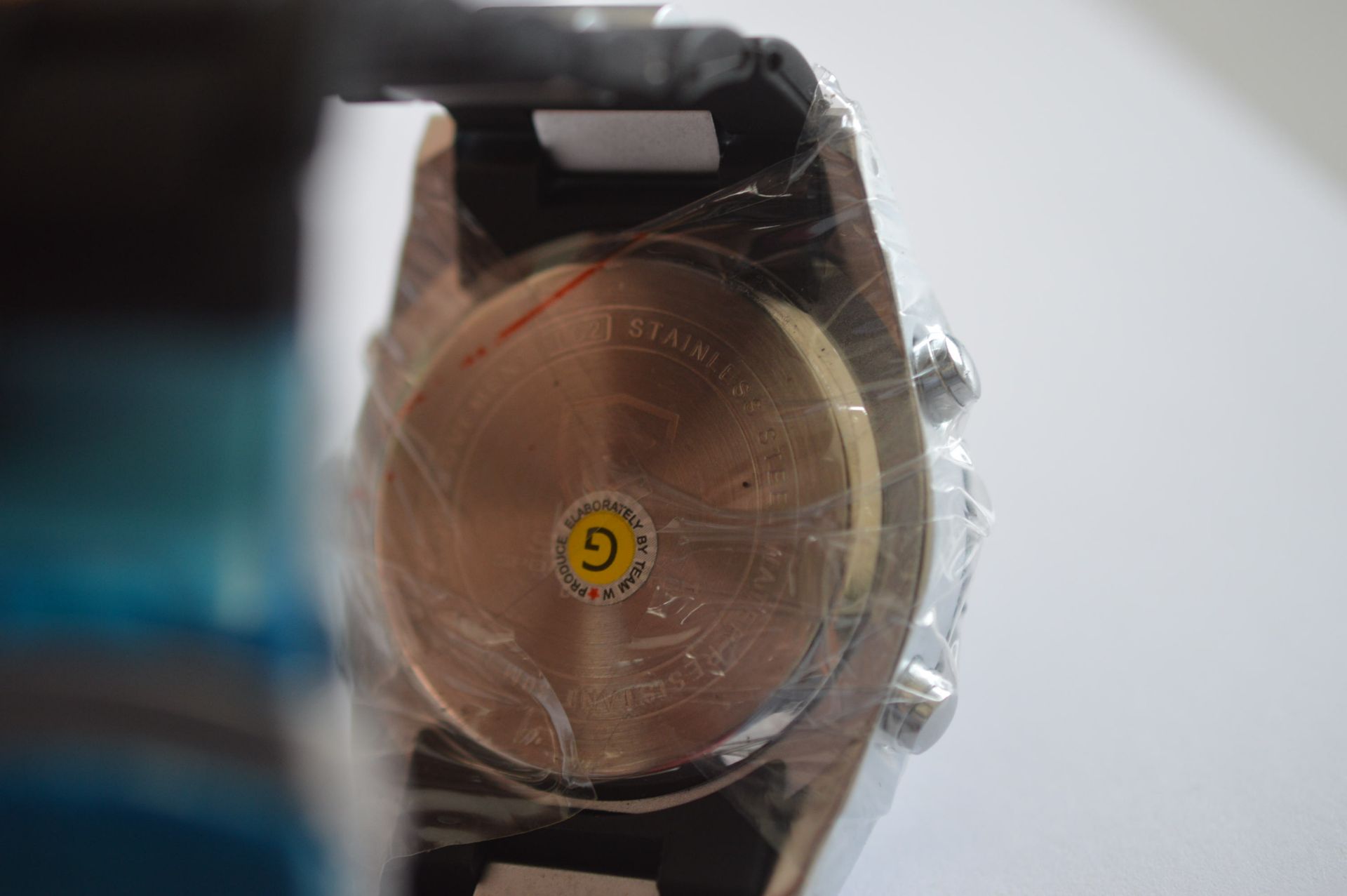 BRAND NEW IN BOX SHARK MENS DIGITAL / ANALOGUE WRIST WATCH - IN GOOD WORKING ORDER *NO VAT* - Image 7 of 8