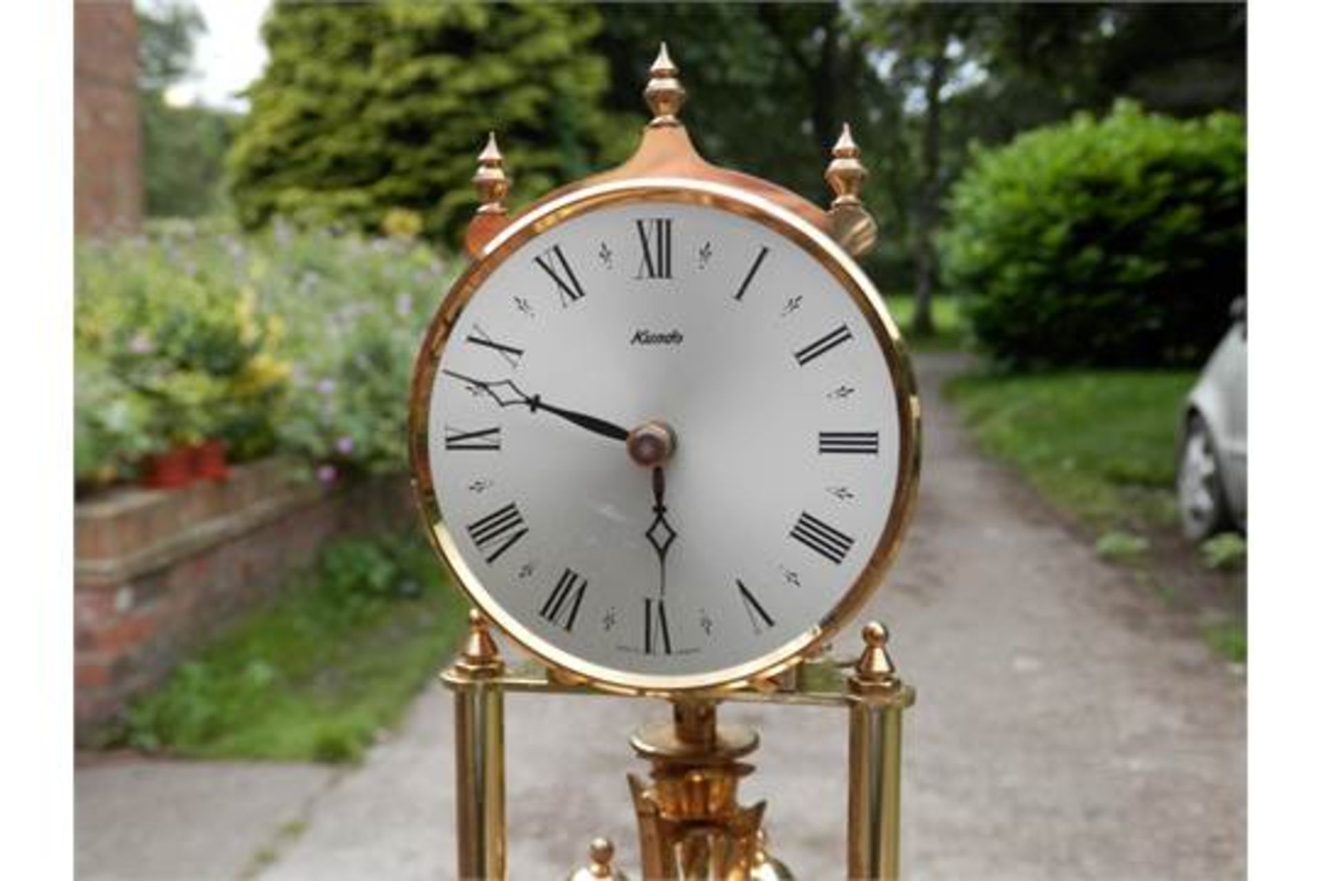 WONDERFUL BLACK FOREST WORKING 1950/60S KUNDO 400 DAY ANNIVERSARY BRASS CLOCK WITH DOME, SEE VIDEO. - Image 2 of 6