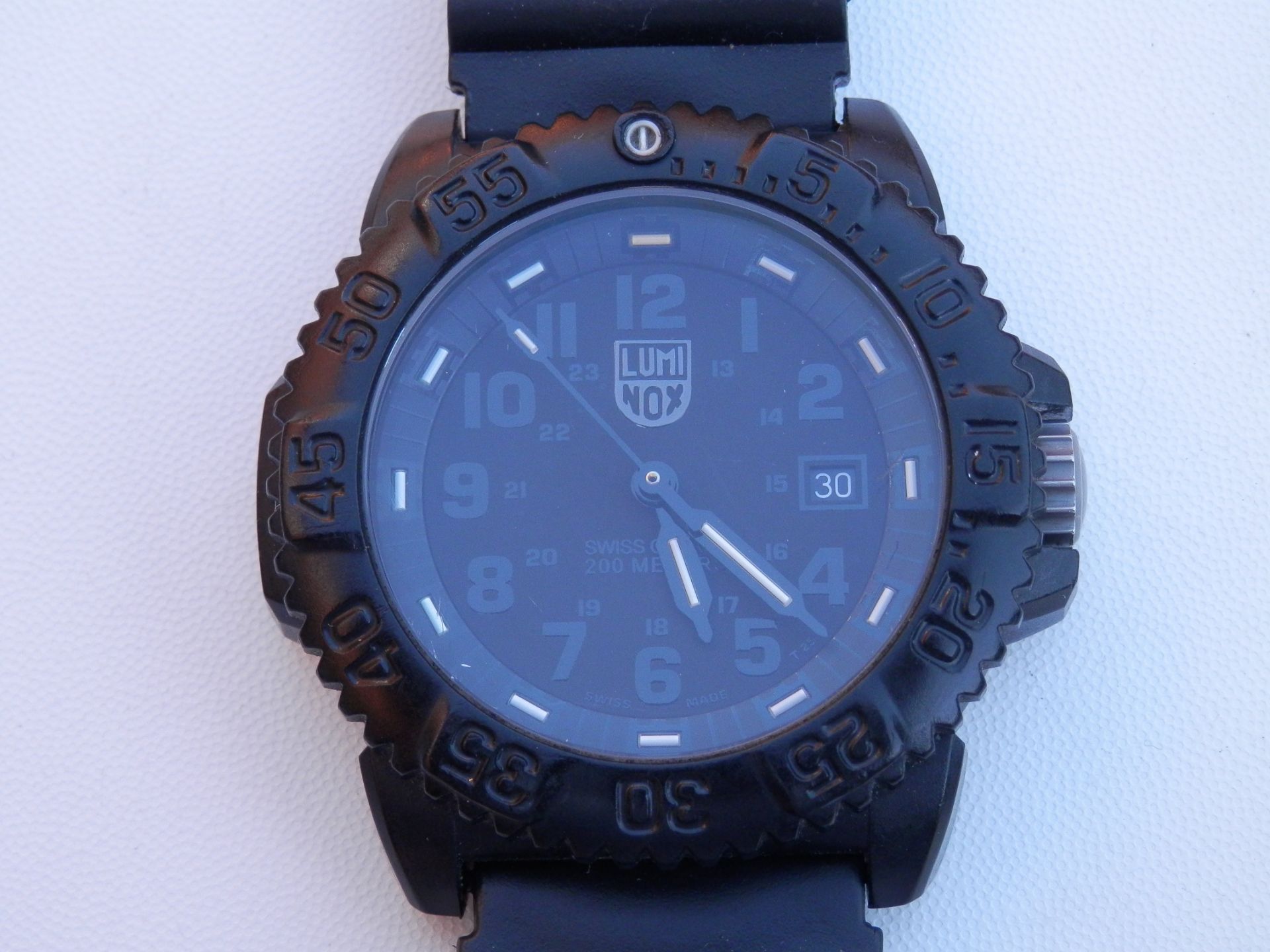 RRP £275 SUPERB 100% GENUINE LUMINOX TACTICAL NAVY SEALS 47MM CARBON, 200M WR, MINERAL CRYSTAL WATCH - Image 6 of 9