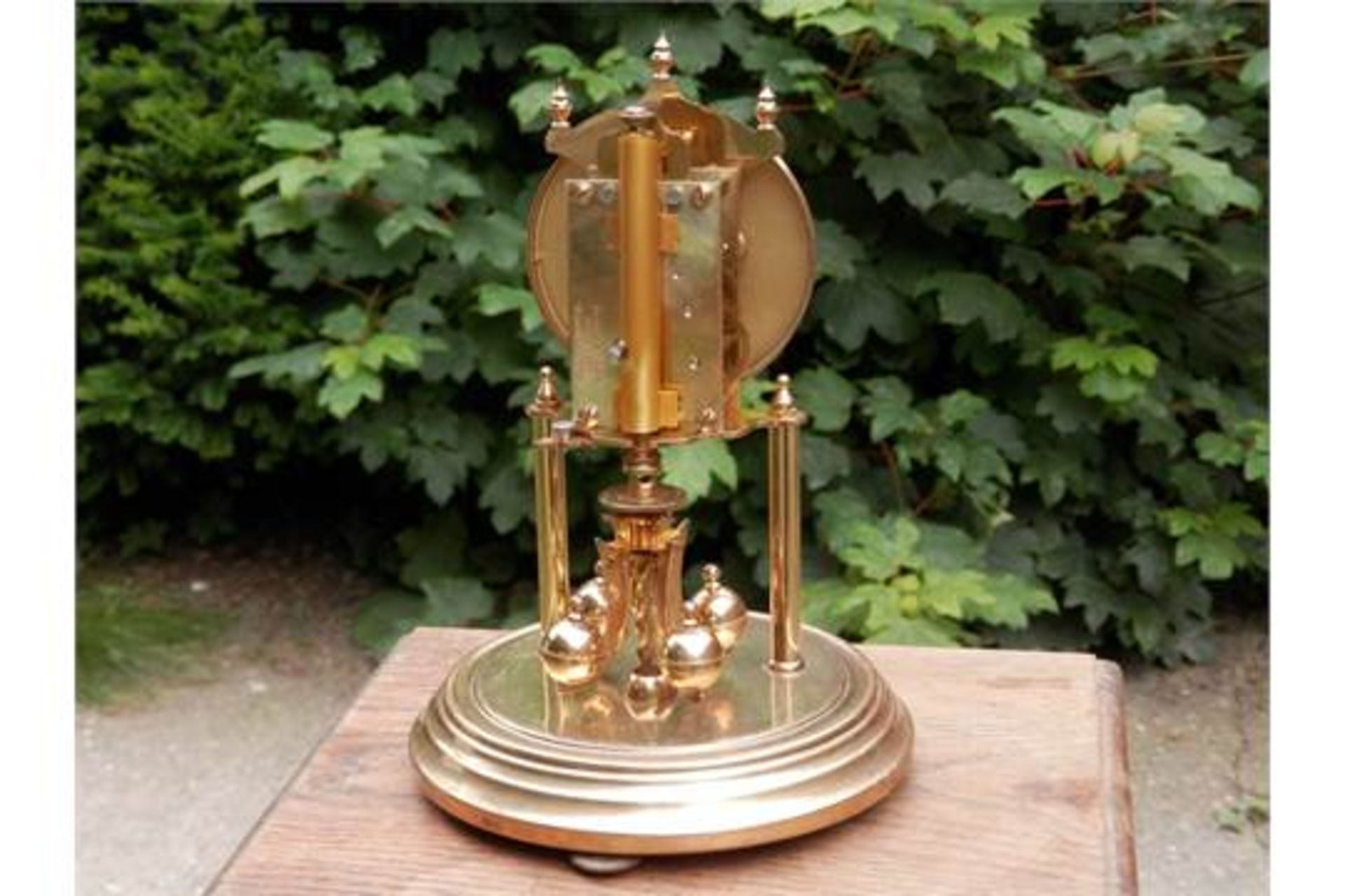 WONDERFUL BLACK FOREST WORKING 1950/60S KUNDO 400 DAY ANNIVERSARY BRASS CLOCK WITH DOME, SEE VIDEO. - Image 5 of 6