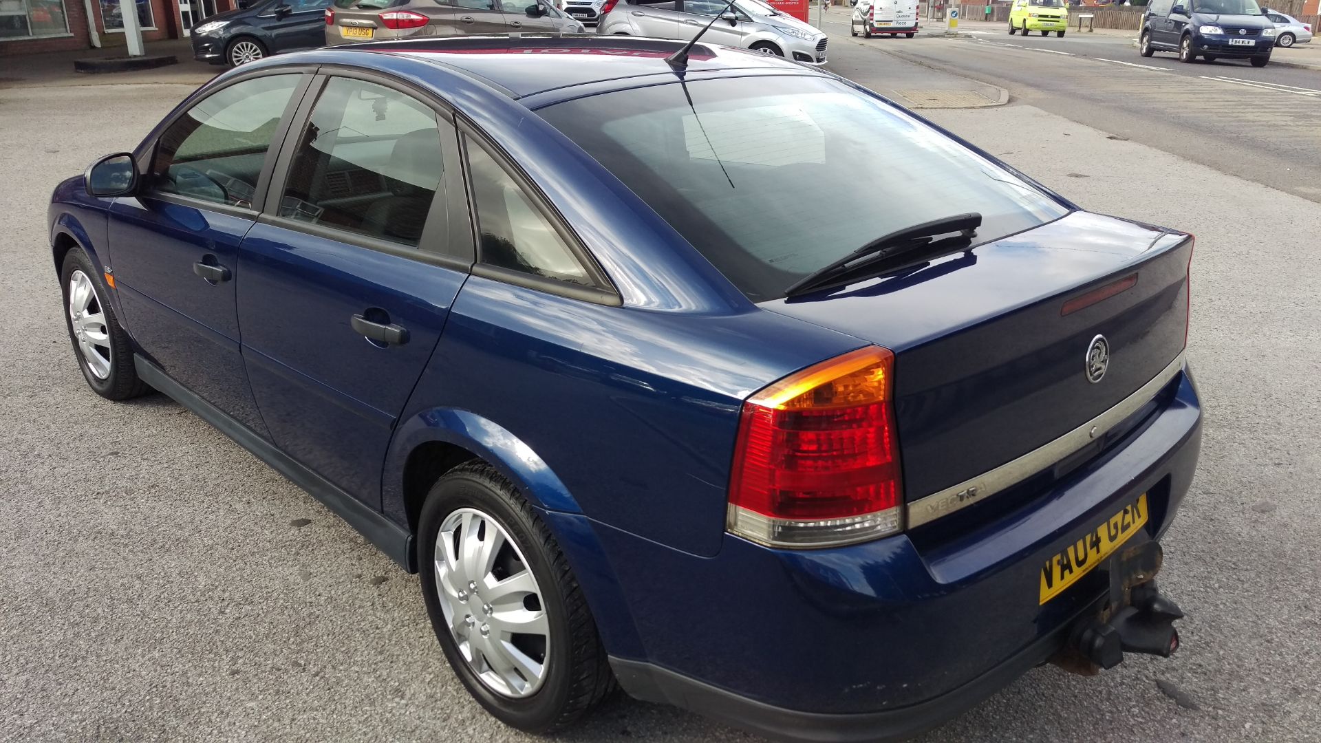 2004/04 VAUXHALL VECTRA LS 1.9 CDTI TURBO DIESEL, 97K MILES, MOT JAN 2017, TOWBAR FITTED. - Image 7 of 19