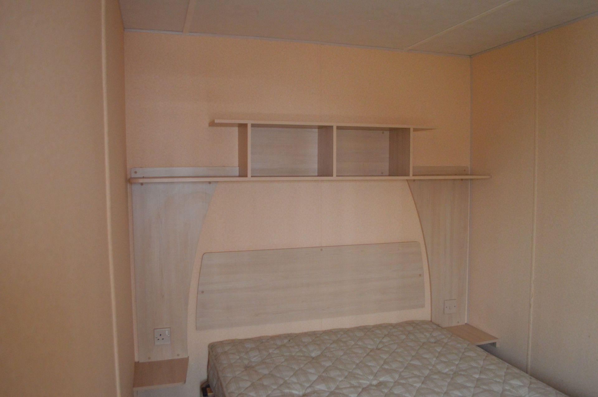 BELIEVED TO BE 2002 - TORINO CLASSIC 28, 2 BEDROOM SINGLE AXLE STATIC CARAVAN *NO VAT* - Image 13 of 19