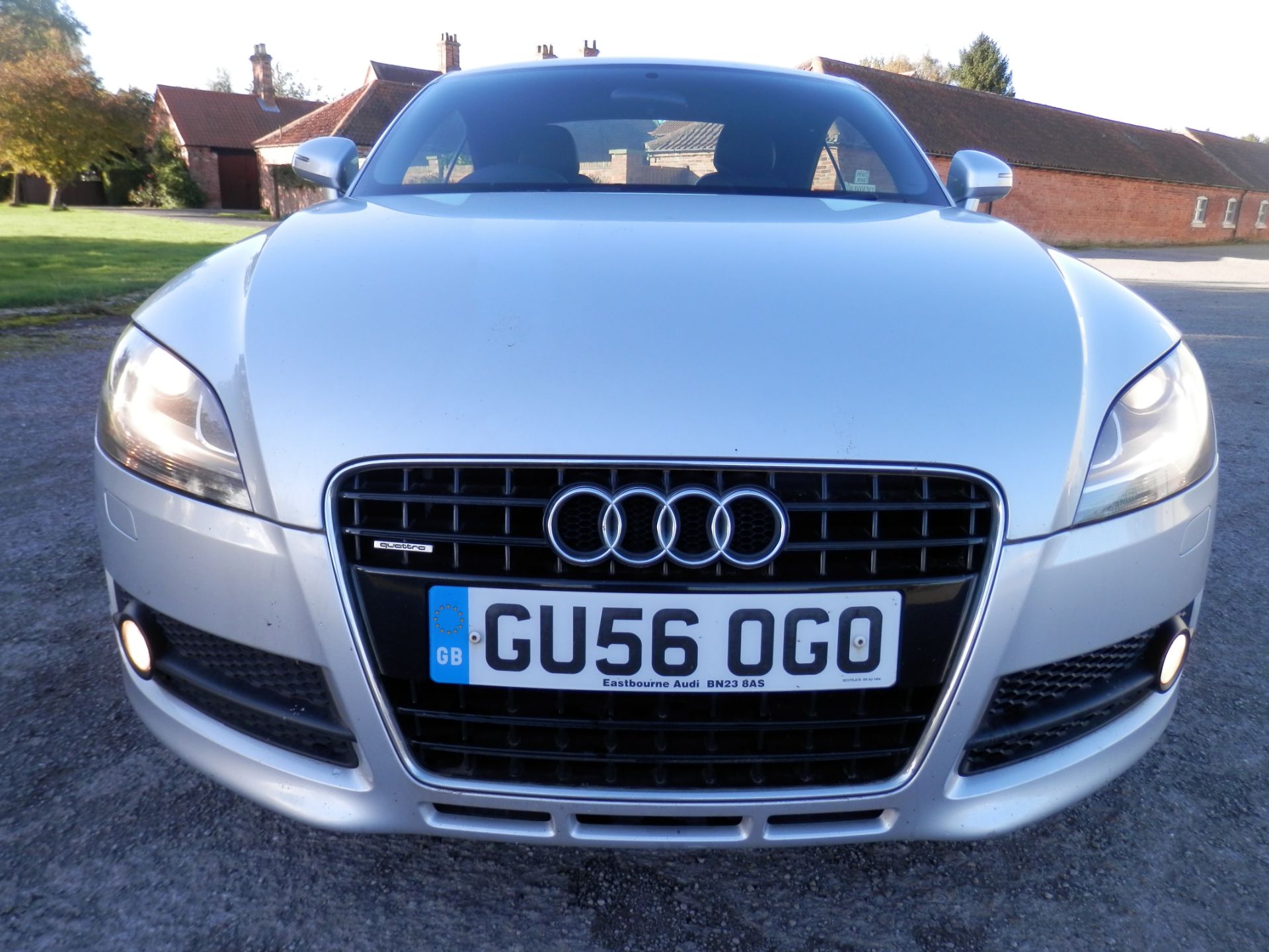 2006/56 PLATE AUDI TT QUATTRO 3.2 V6, 247 BHP, 12 MONTHS MOT, LATE AUCTION ENTRY, PRICED TO SELL !! - Image 2 of 33