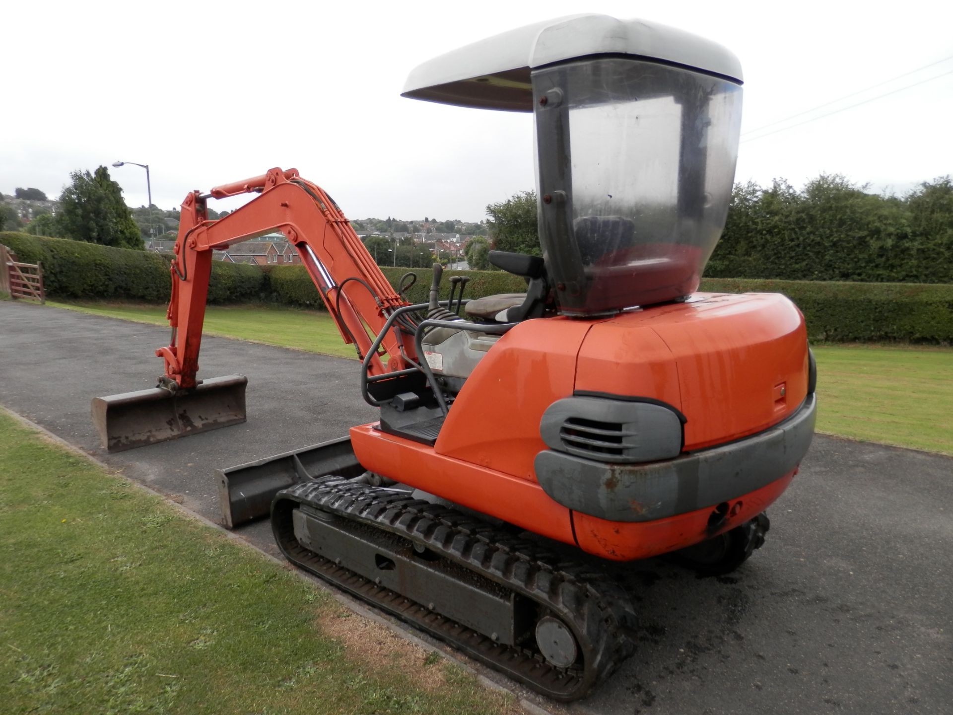 FULLY WORKING HITACHI DIESEL EX30 - 2 DIGGER, 3180 KG. 23.5 PS, 4.5 KPH. 3274 HOURS, NO VAT !! - Bild 6 aus 17