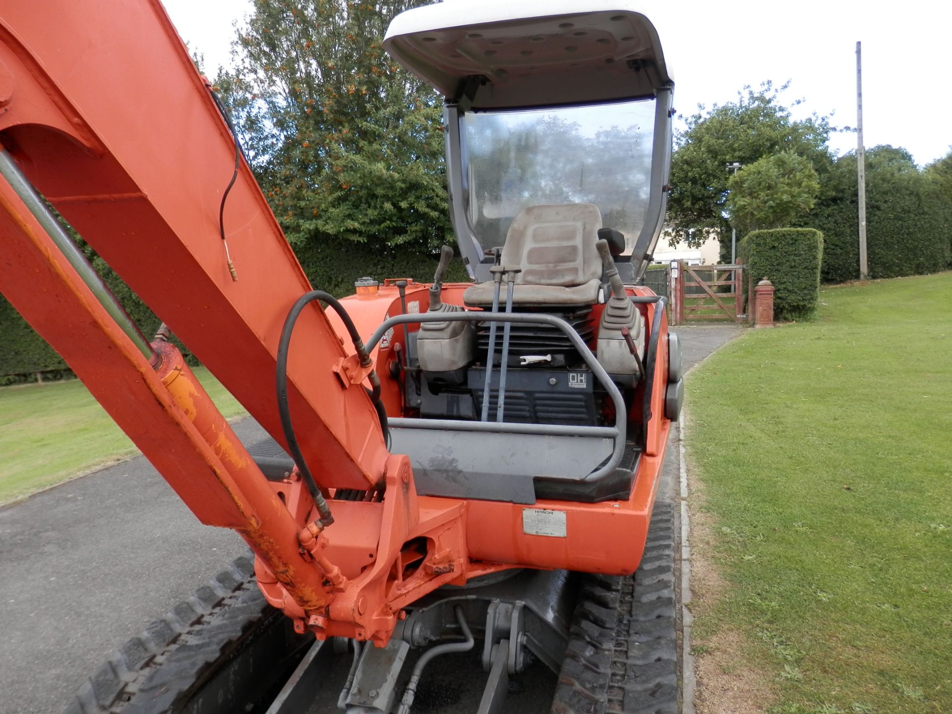 FULLY WORKING HITACHI DIESEL EX30 - 2 DIGGER, 3180 KG. 23.5 PS, 4.5 KPH. 3274 HOURS, NO VAT !! - Bild 15 aus 17