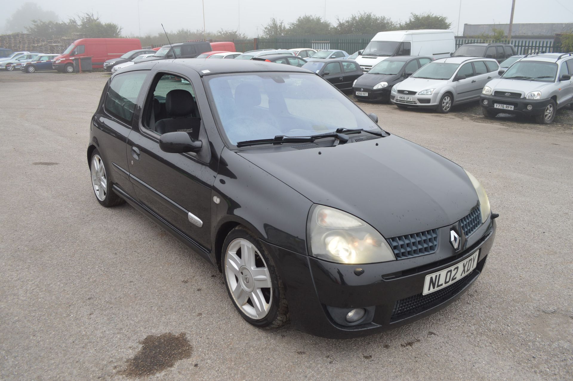 2002/02 REG RENAULT CLIO SPORT 2.0 16V PETROL *NO VAT*