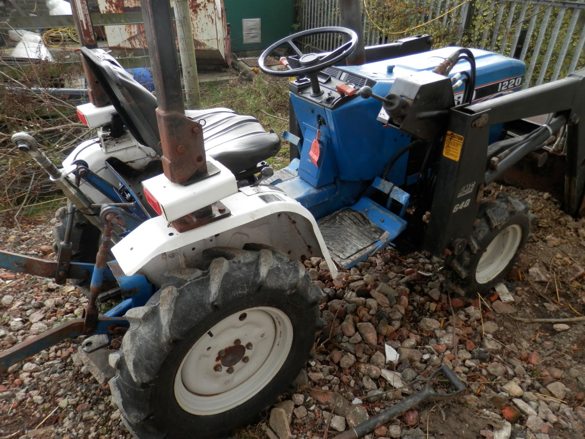 FORD 1220 MINI TRACTOR RUNNING, WORKING & DRIVING - Image 4 of 11