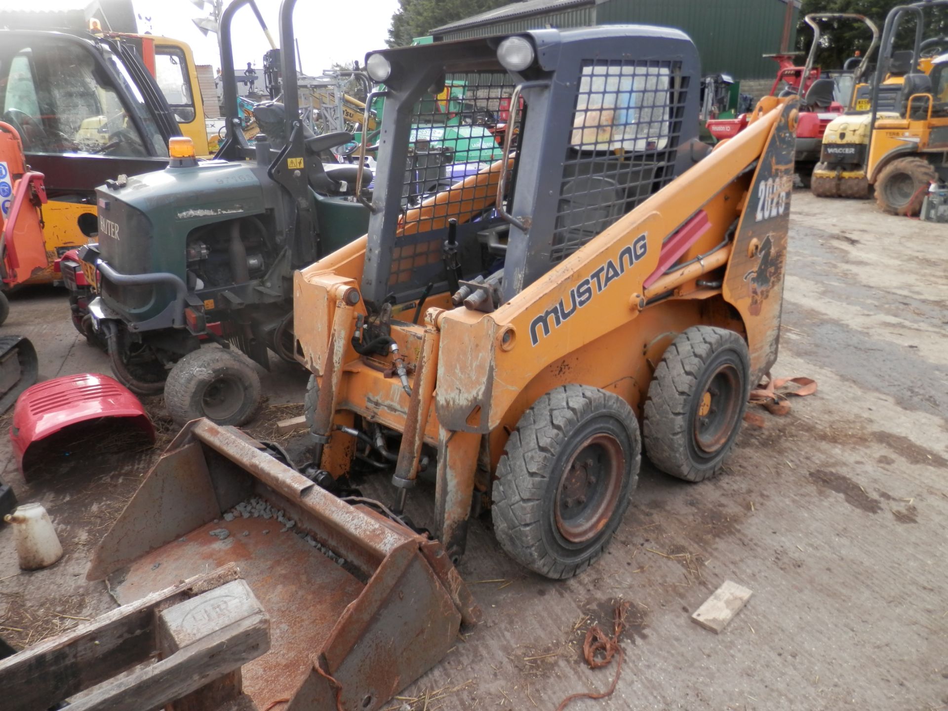 2007 MUSTANG SKID STEER 1.8 TONNE 35 BHP DIESEL ENGINE